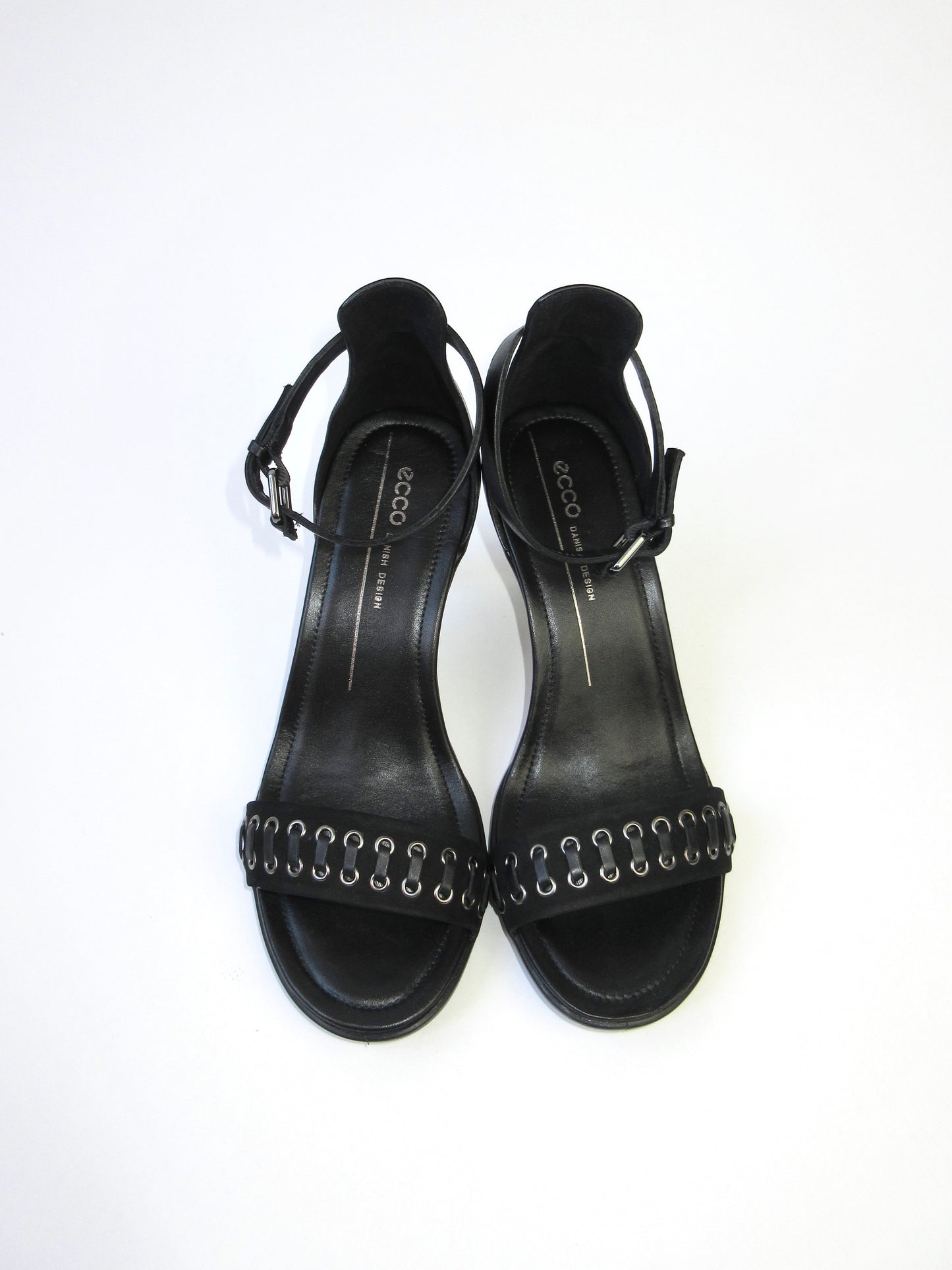 ecco eyelet design heels