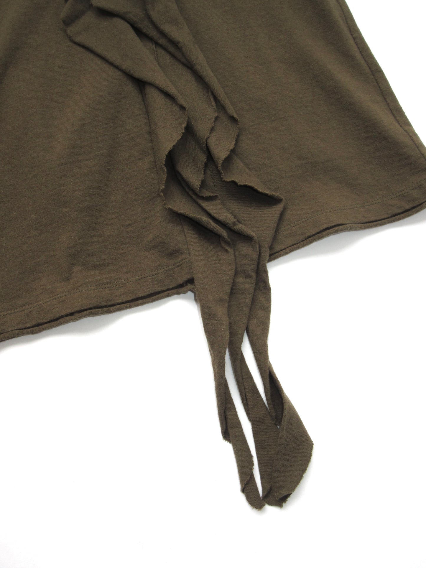 A/T frill design v neck top