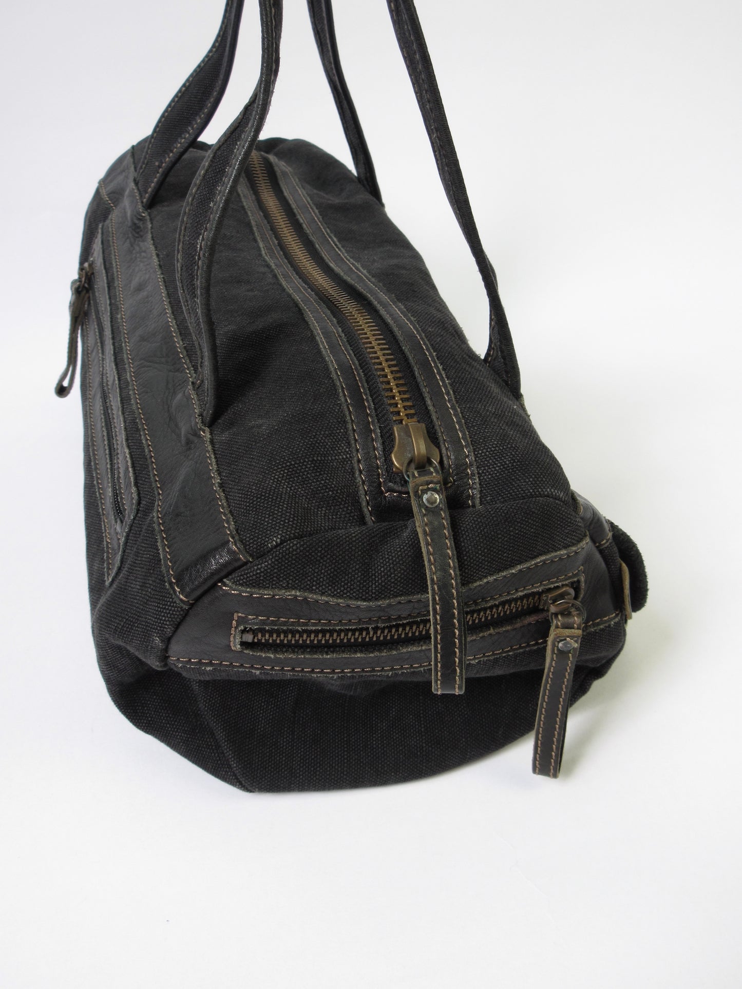 grunge mood boston bag