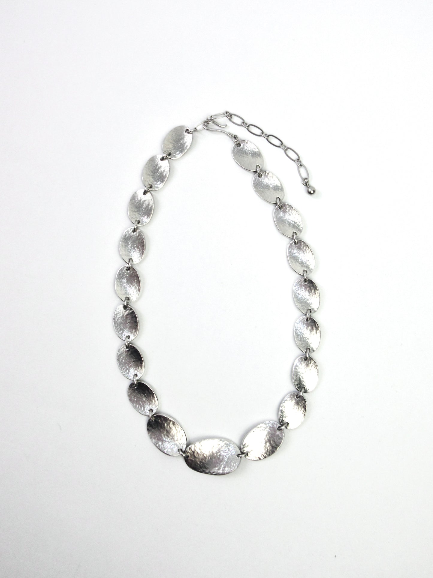 matal plate necklace