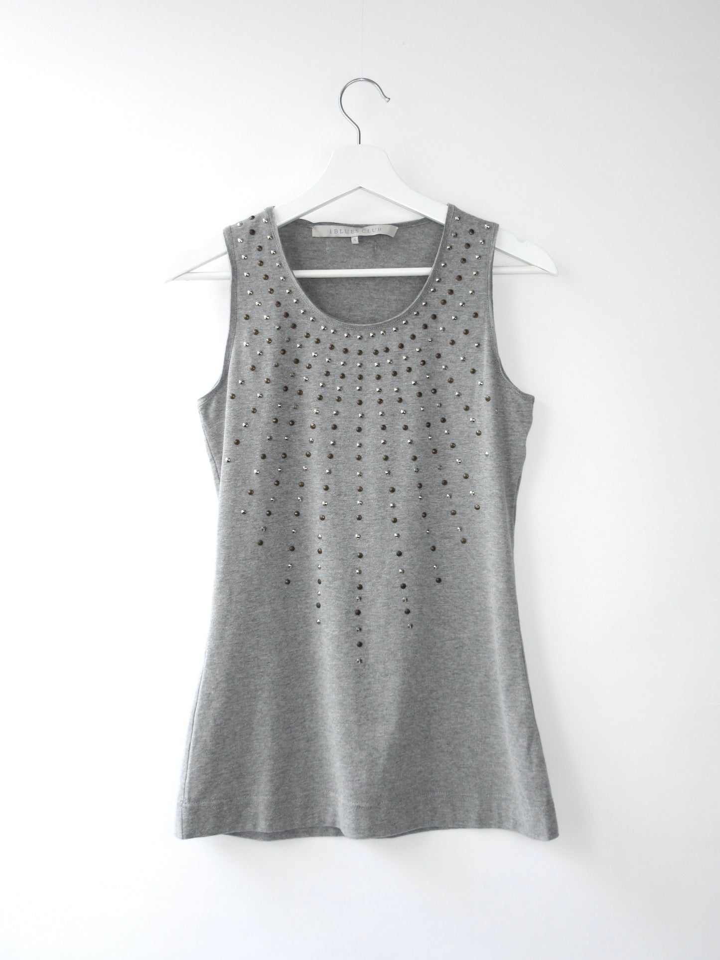 studs design sleeveless top