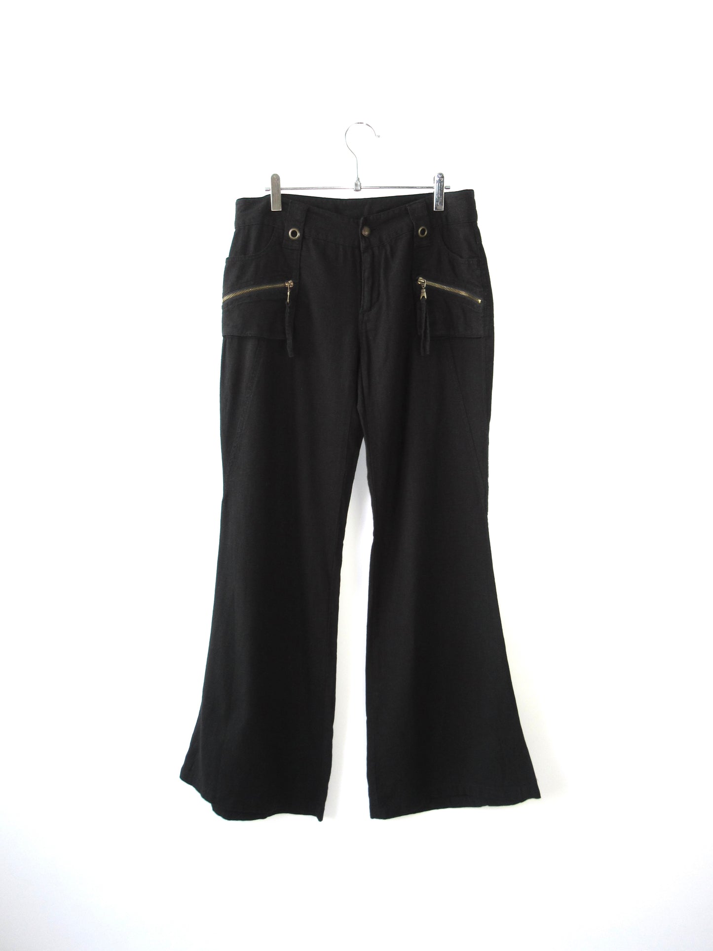 linen details pants