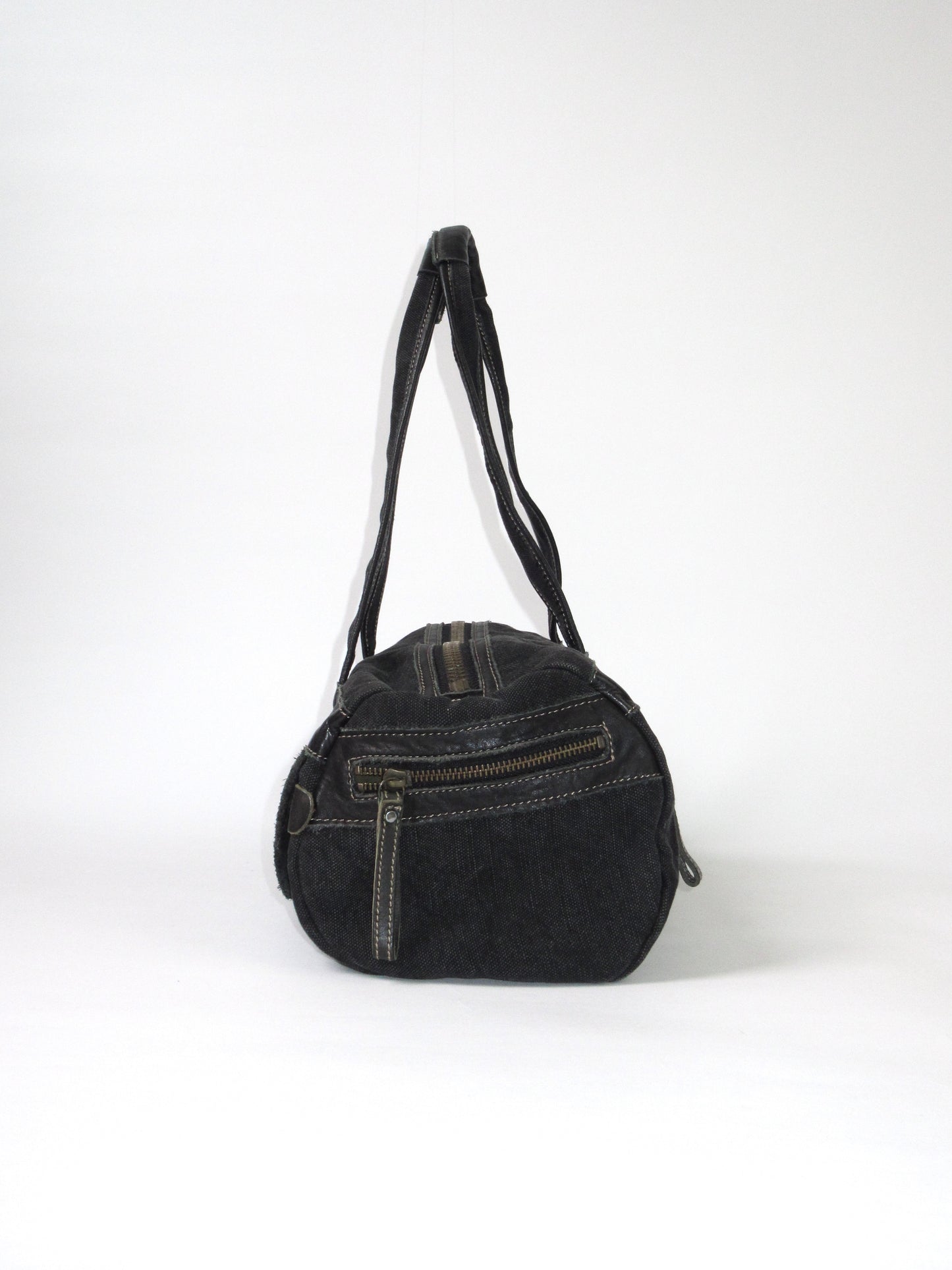 grunge mood boston bag