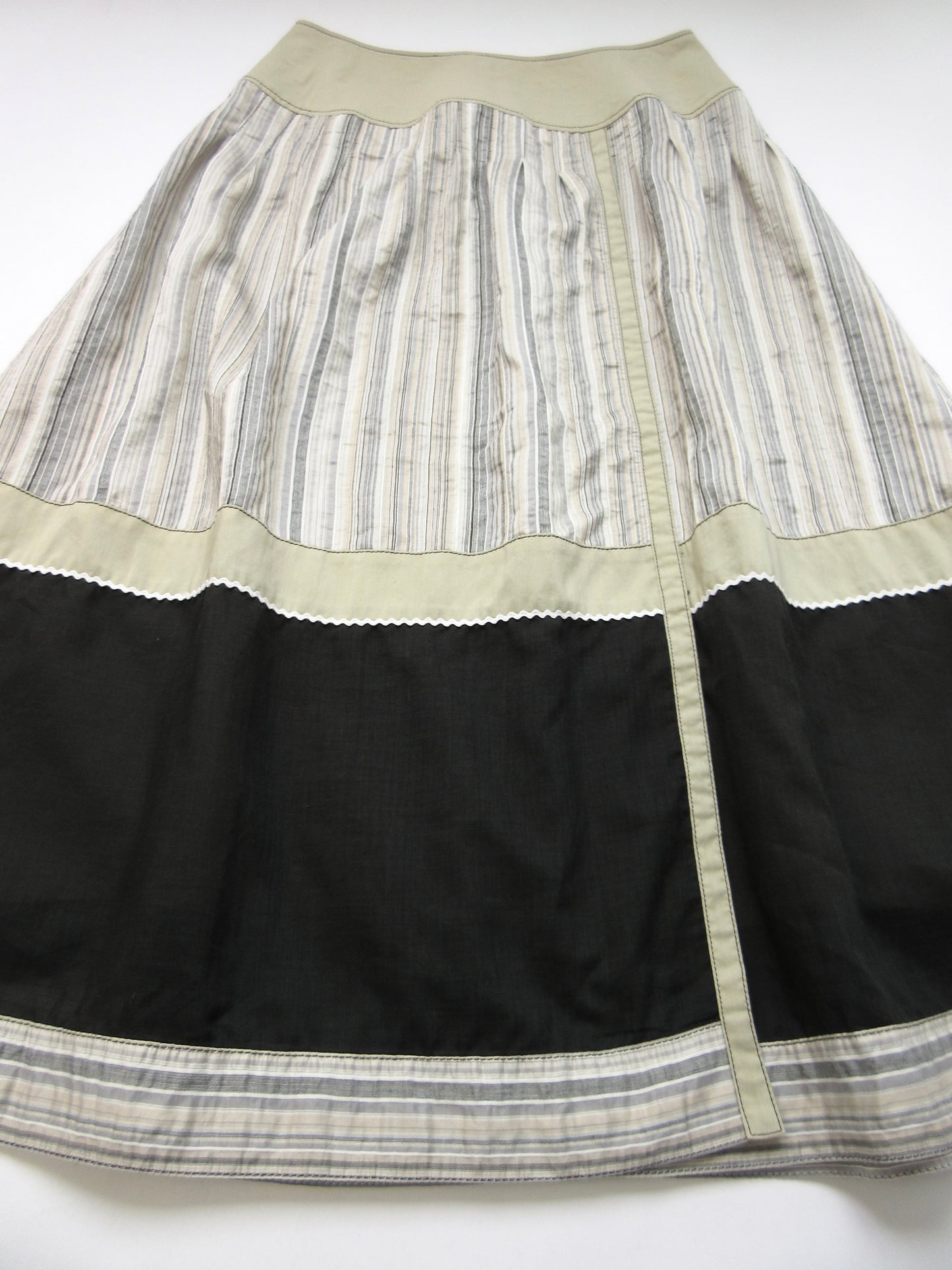 【used】multi design flare skirt