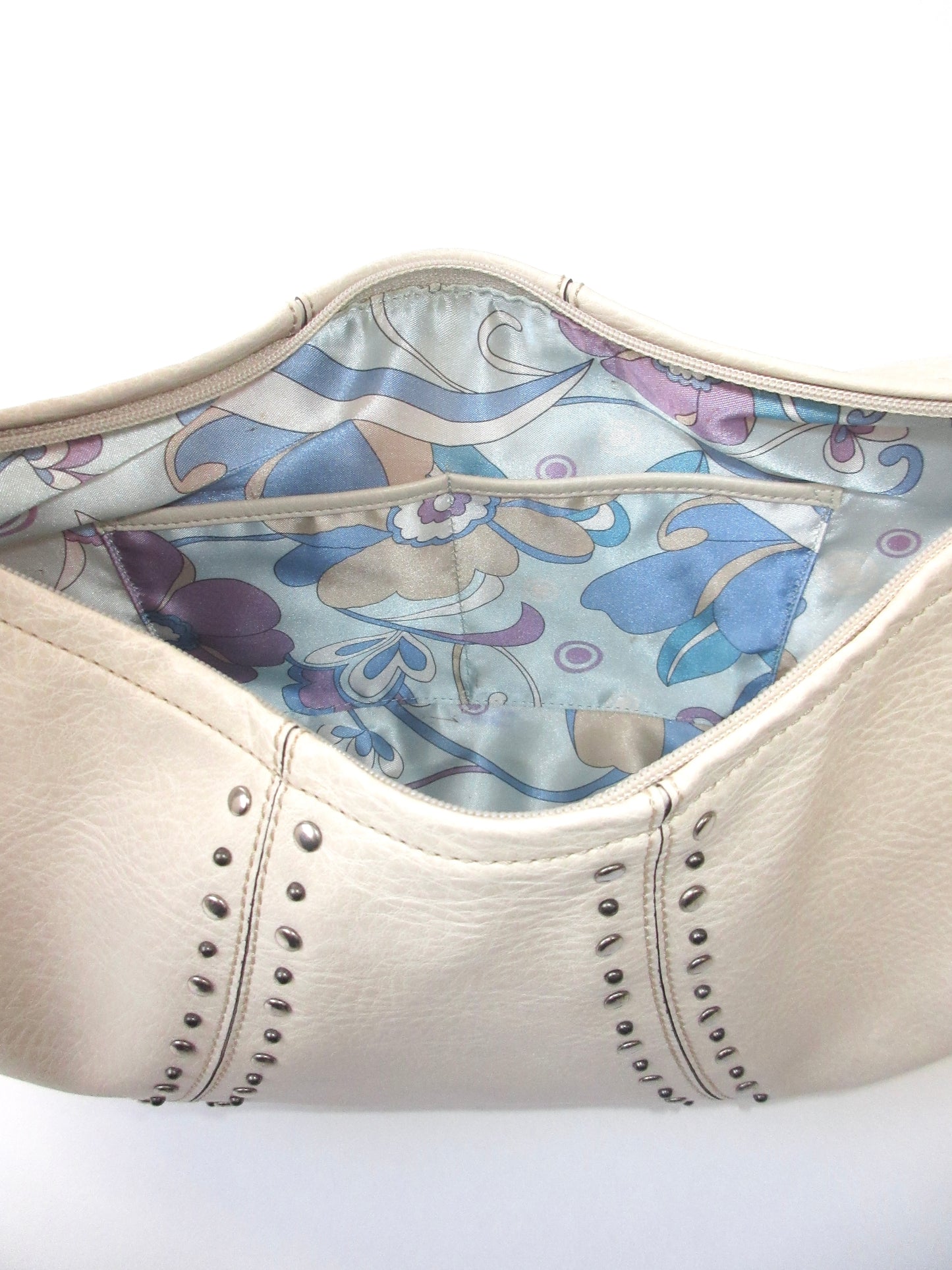 【used】studs design round bag