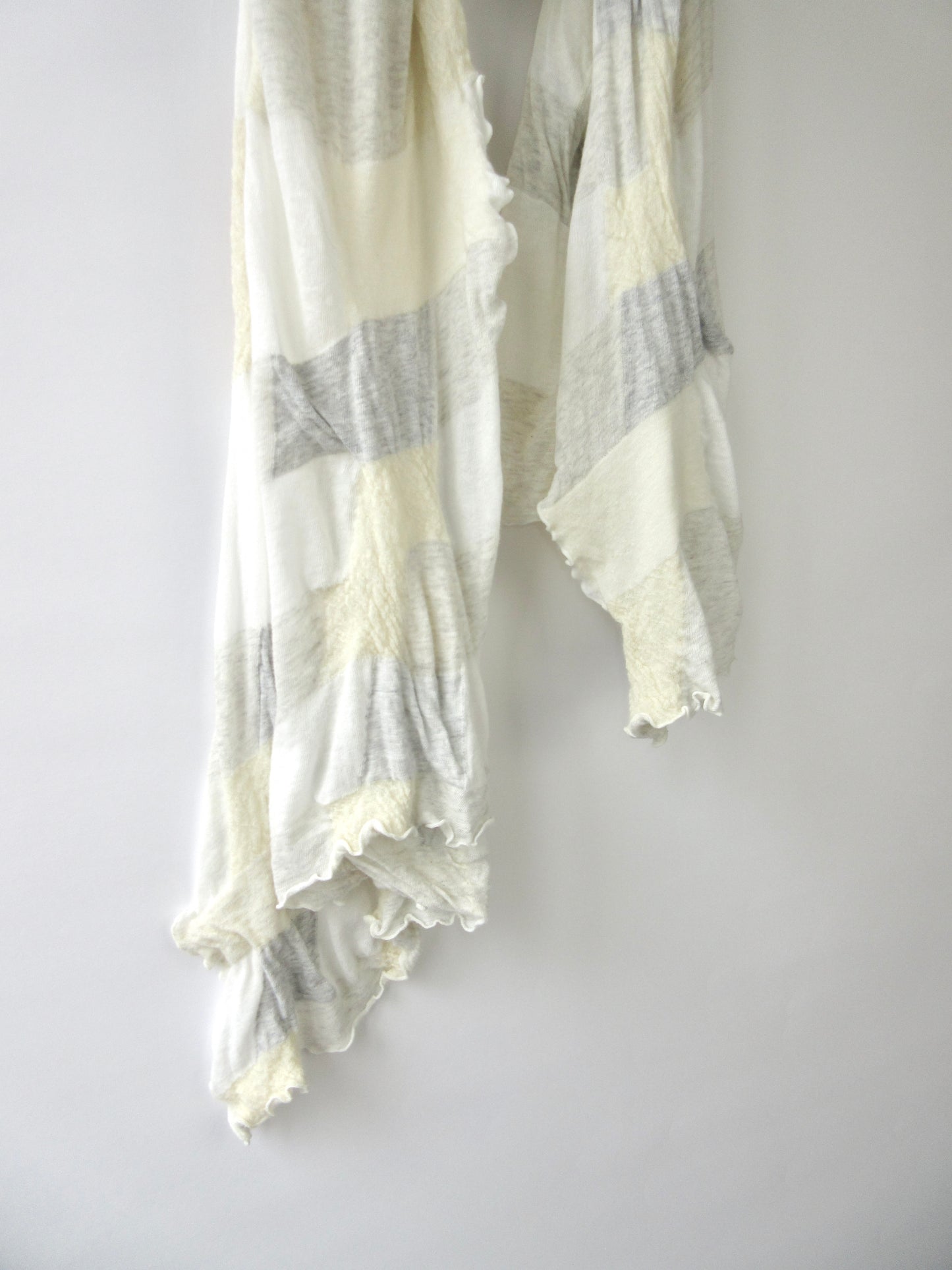 gomme multi pattern stole