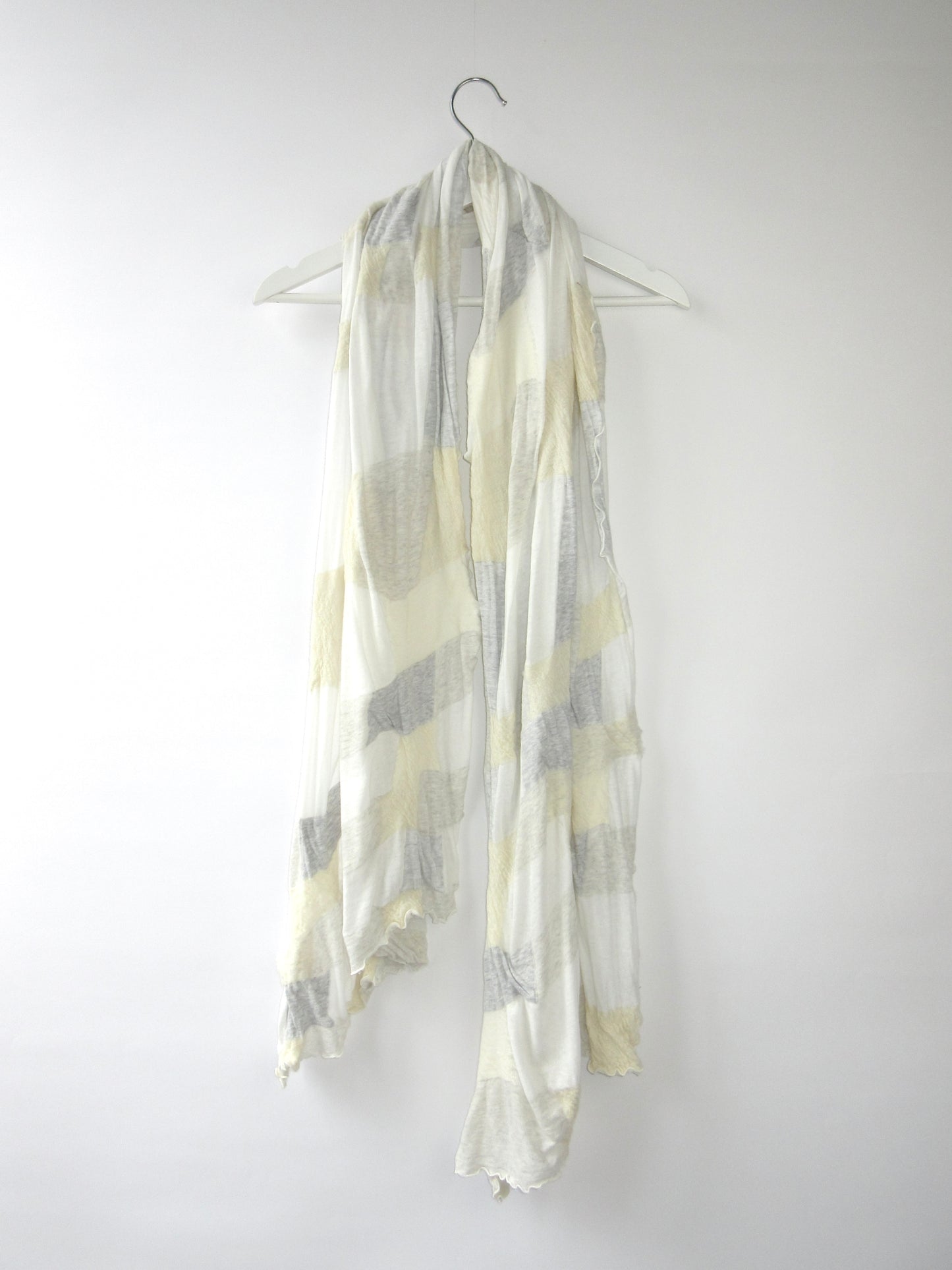 gomme multi pattern stole
