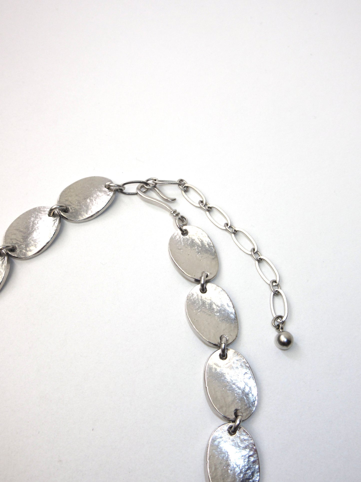 matal plate necklace