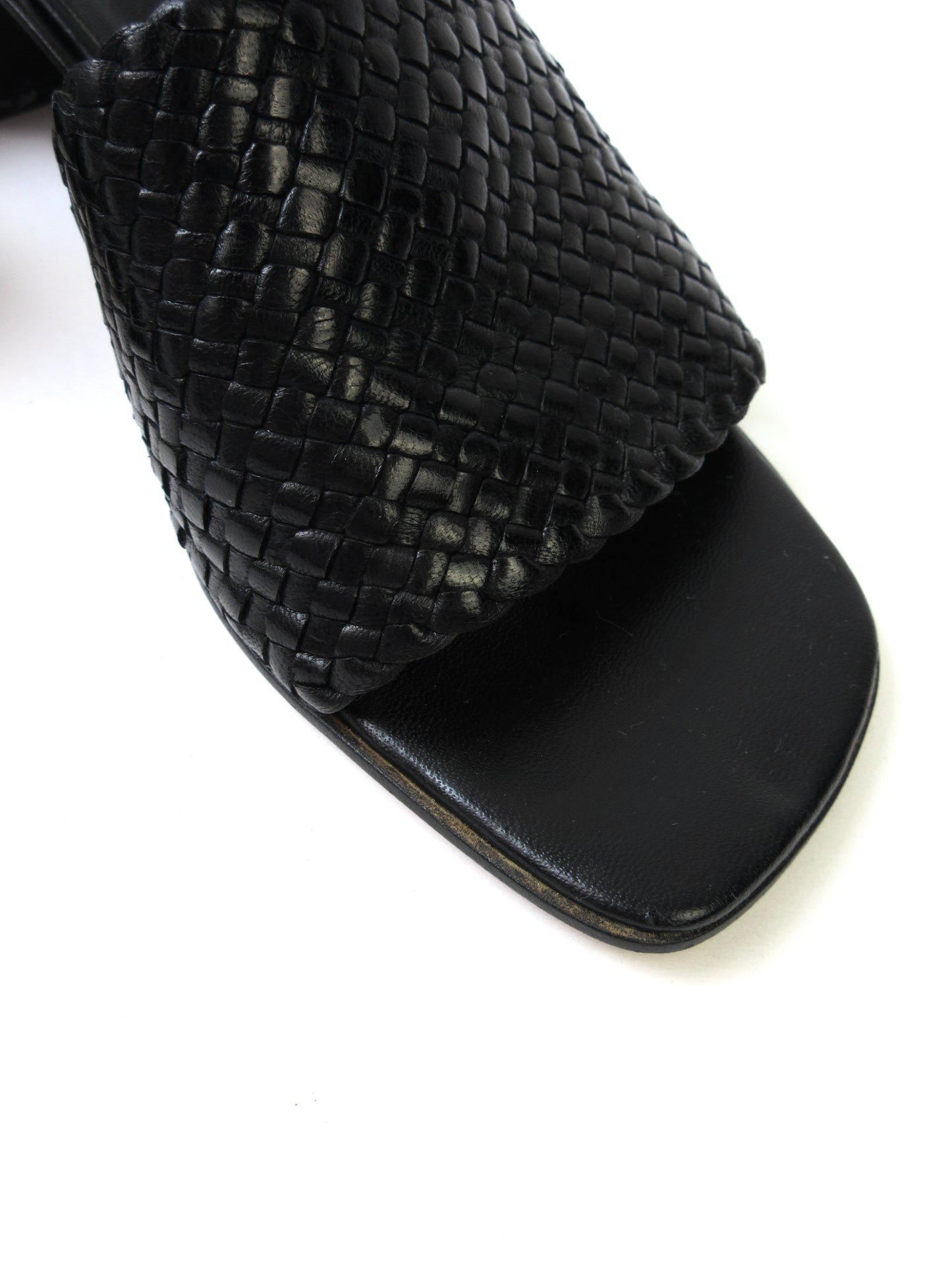 vintage woven leather mule
