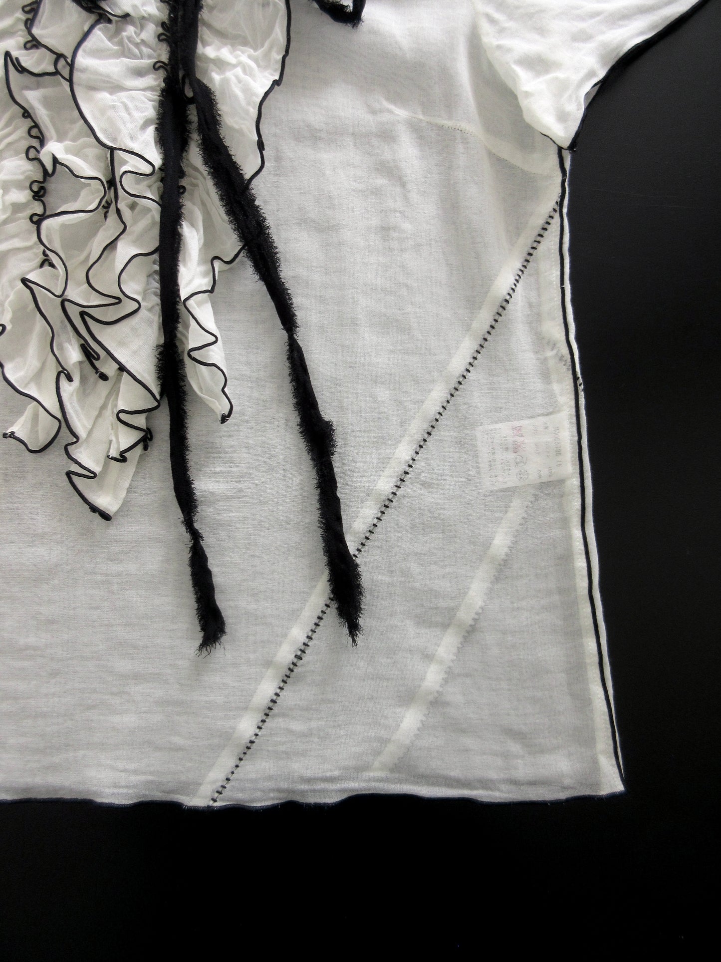 MARC JACOBS ruffle blouse