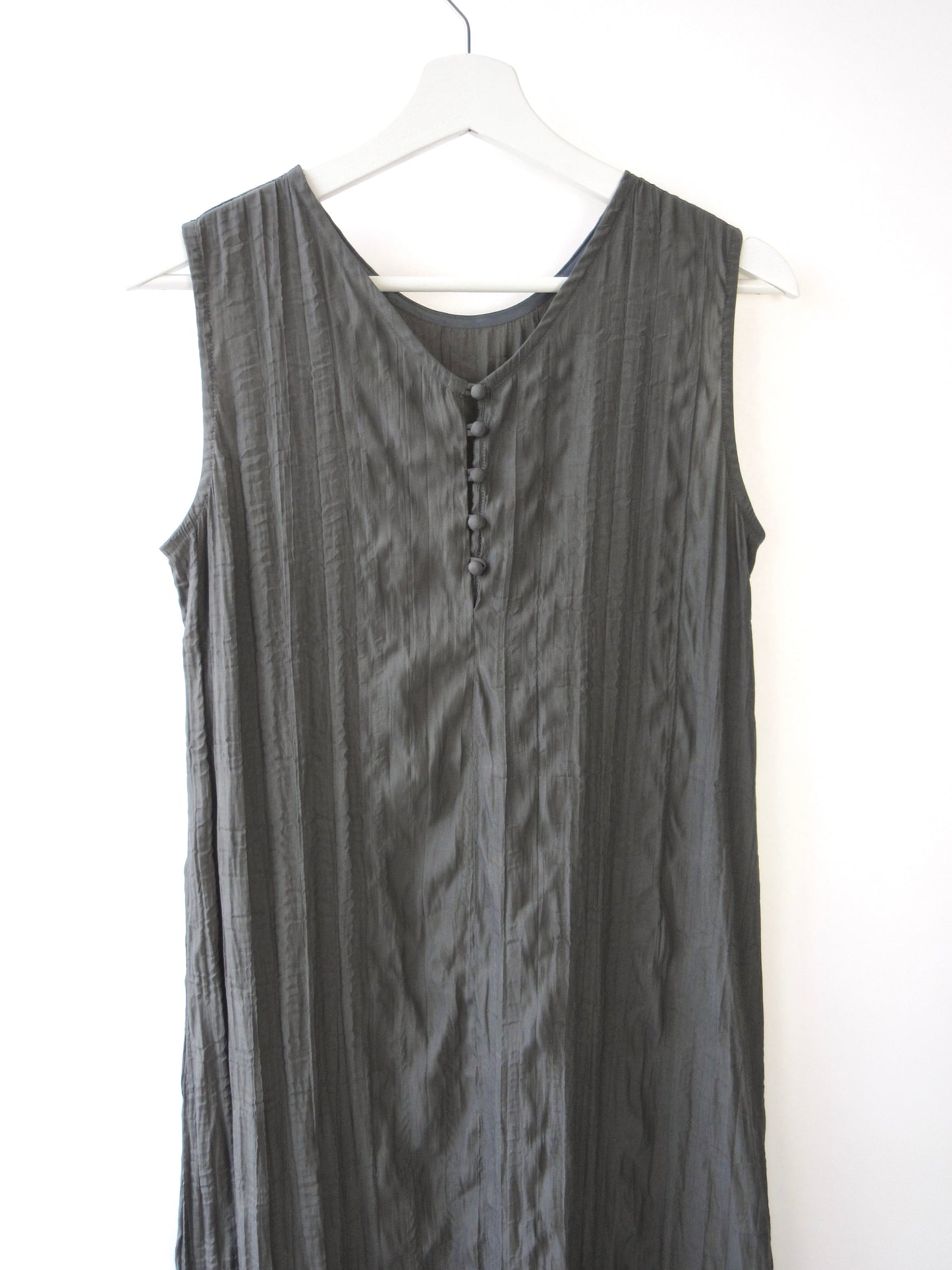 【used】gray sleeveless long dress