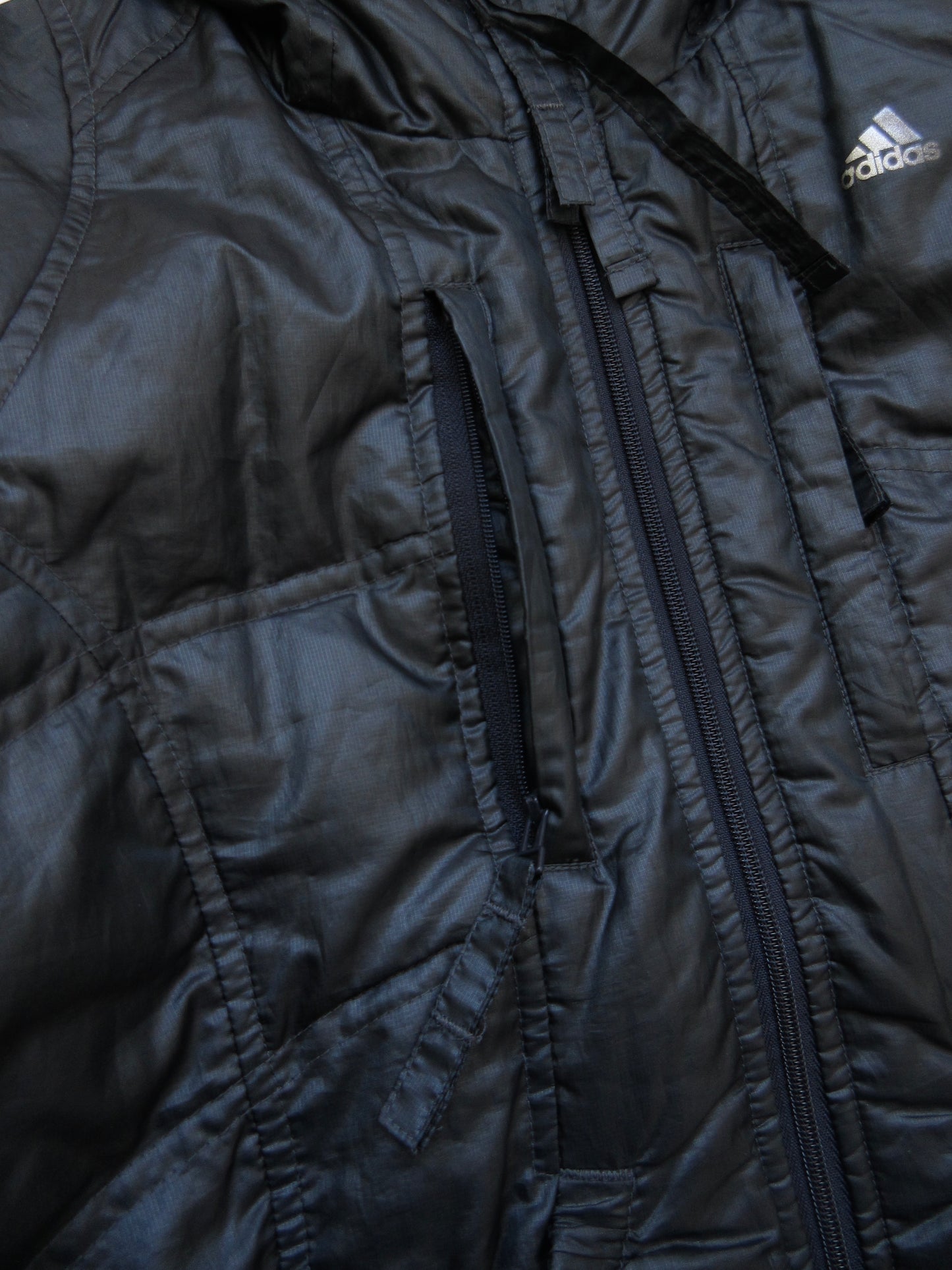 adidas ribbon point down jacket