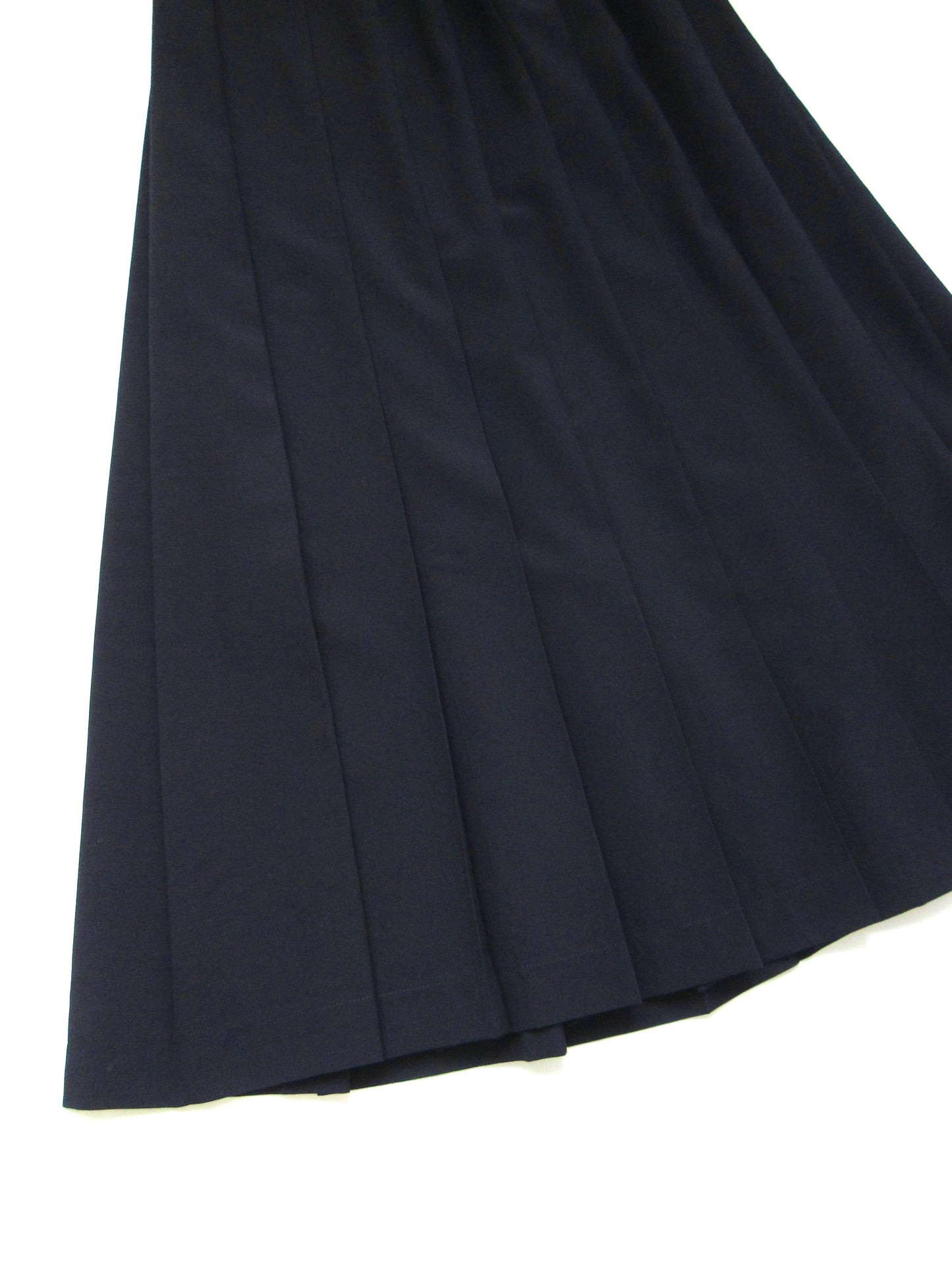 robe de chambre COMME des GARCONS navy pleats long skirt