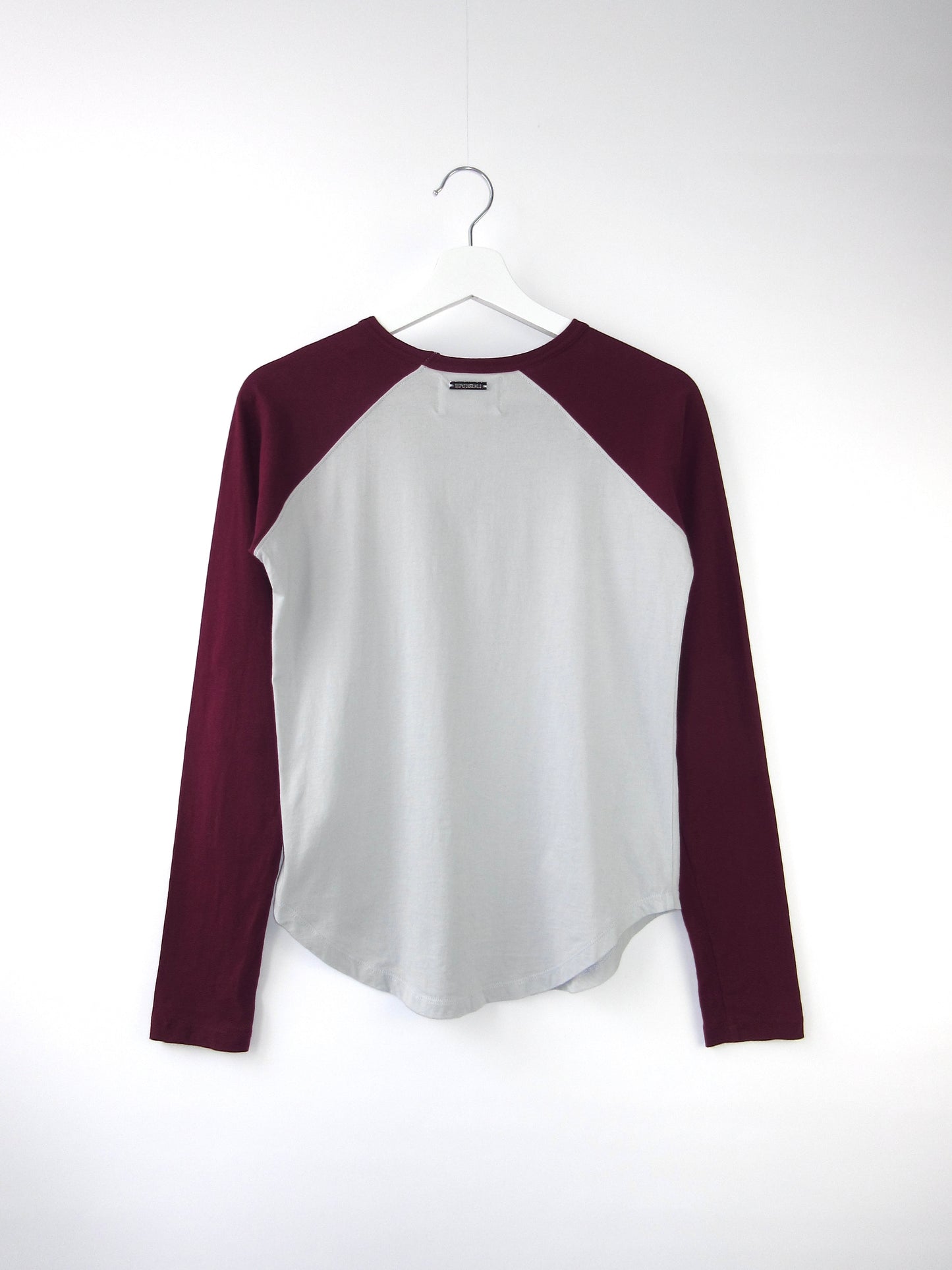 relax silhouette raglan longsleeve