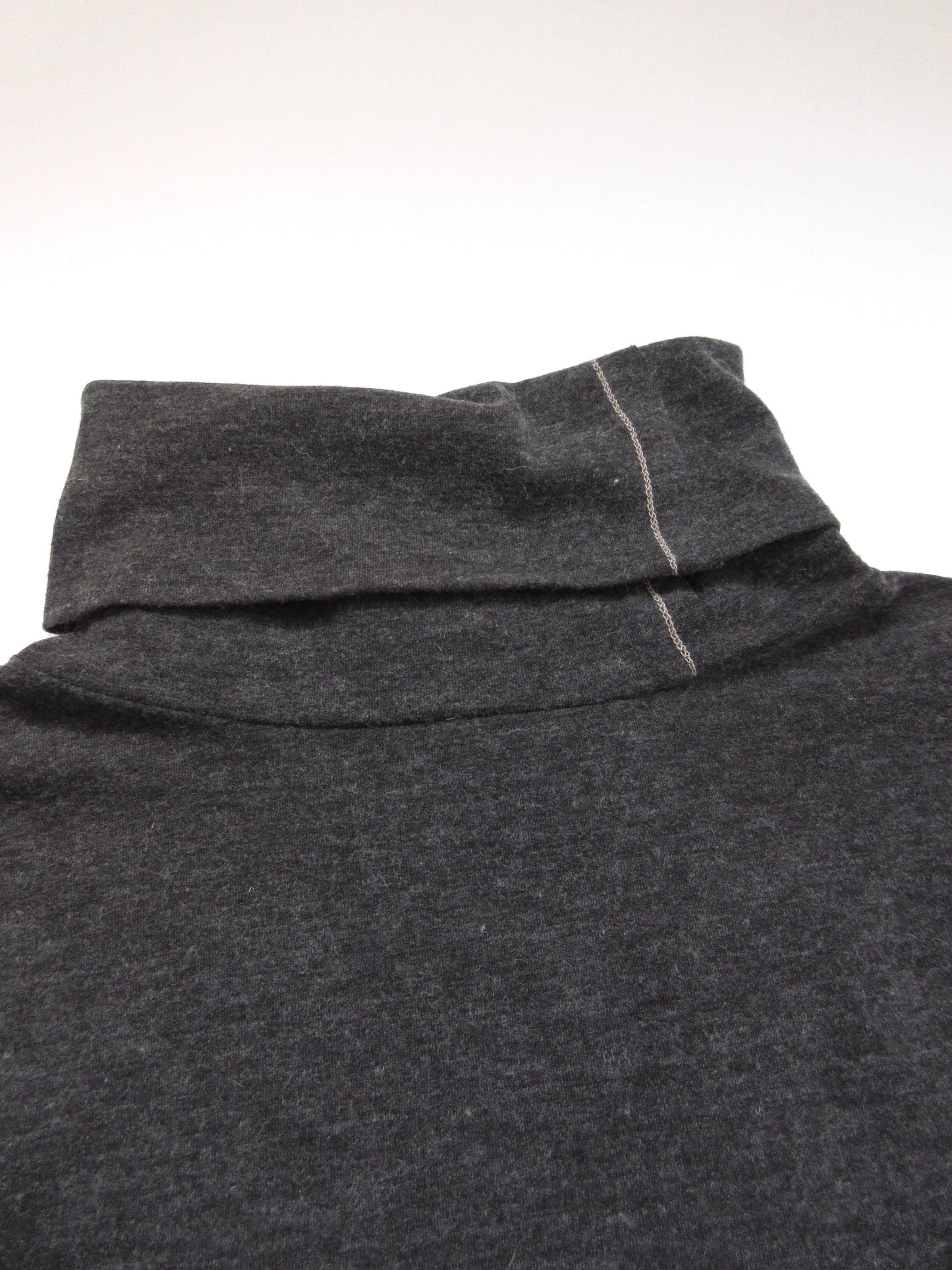 【used】stitch design turtleneck top