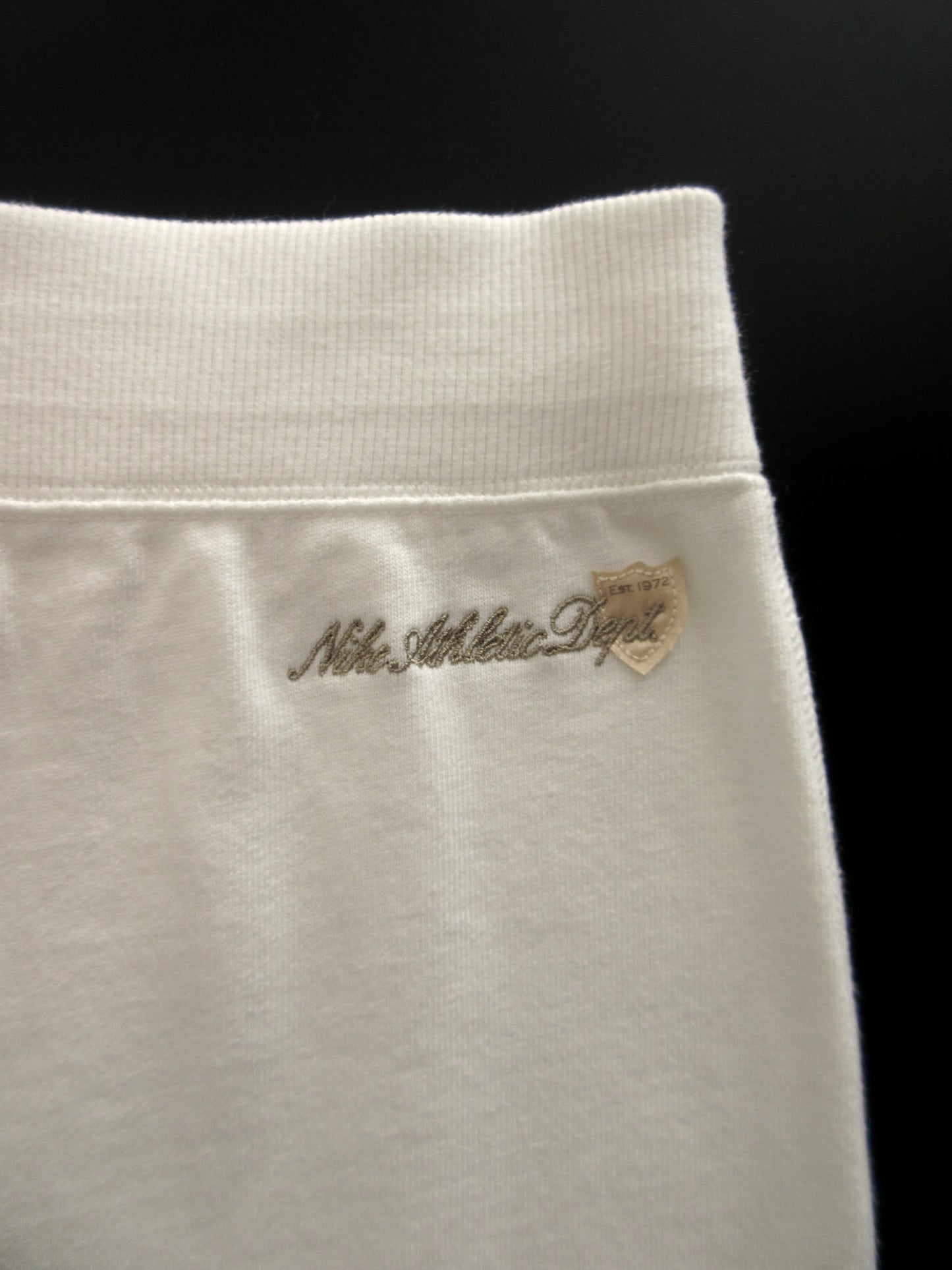NIKE cropped jogger pants
