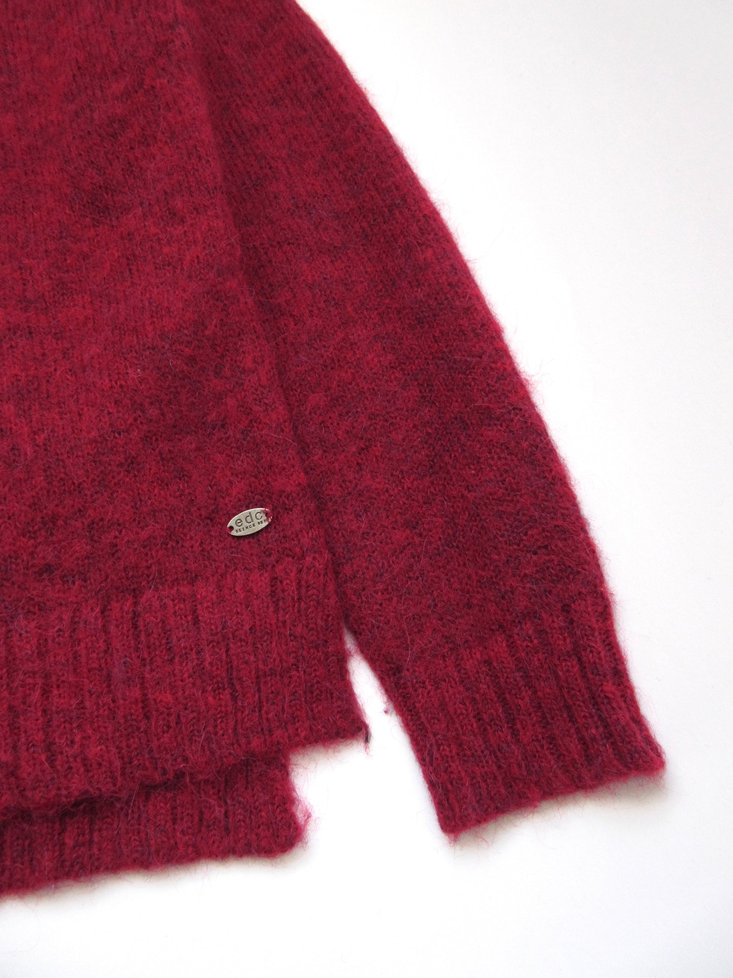 red mix color alpaca knit