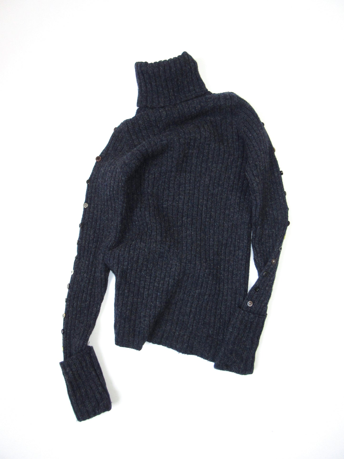 20 plait turtleneck sweater