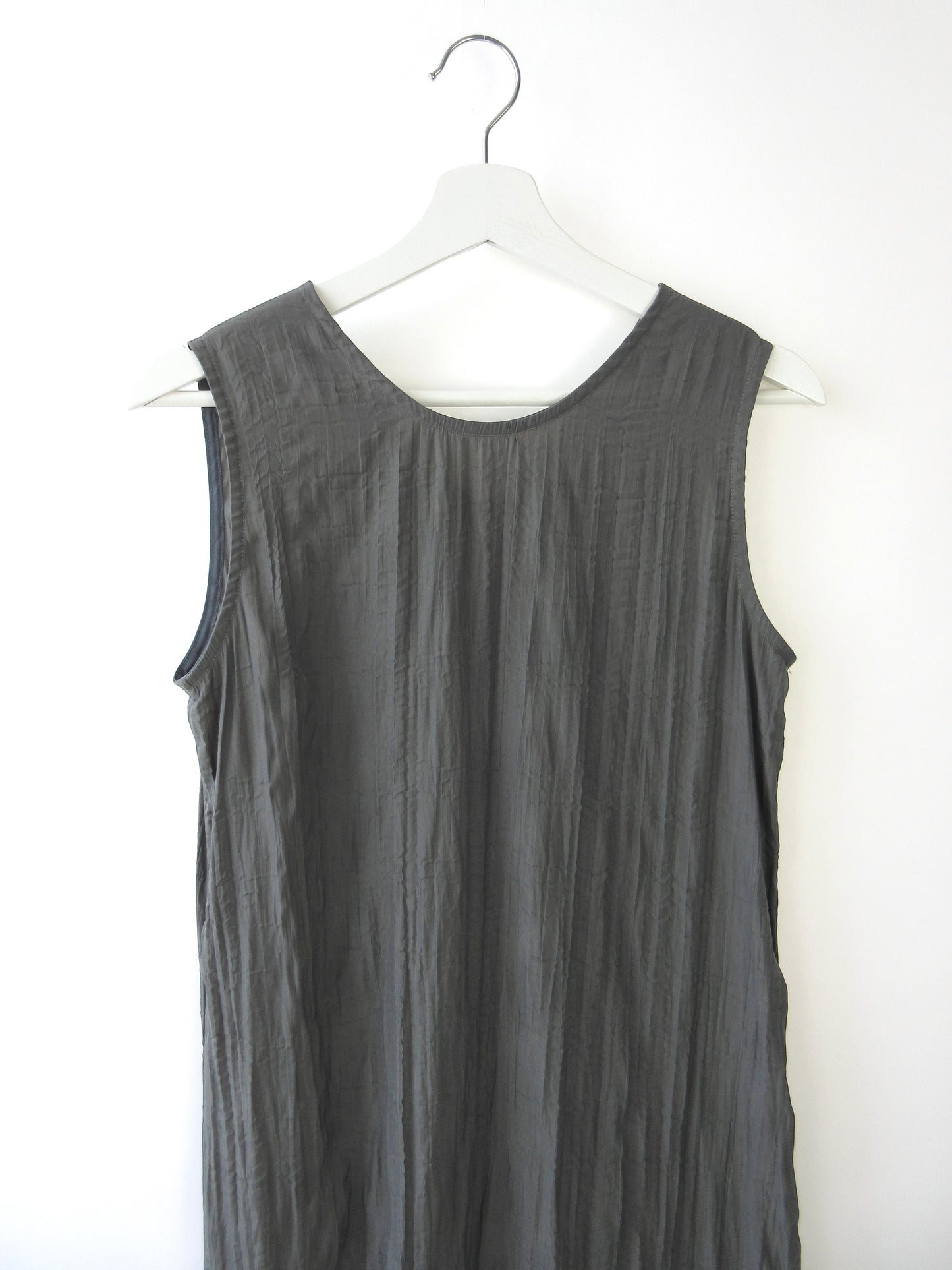 【used】gray sleeveless long dress