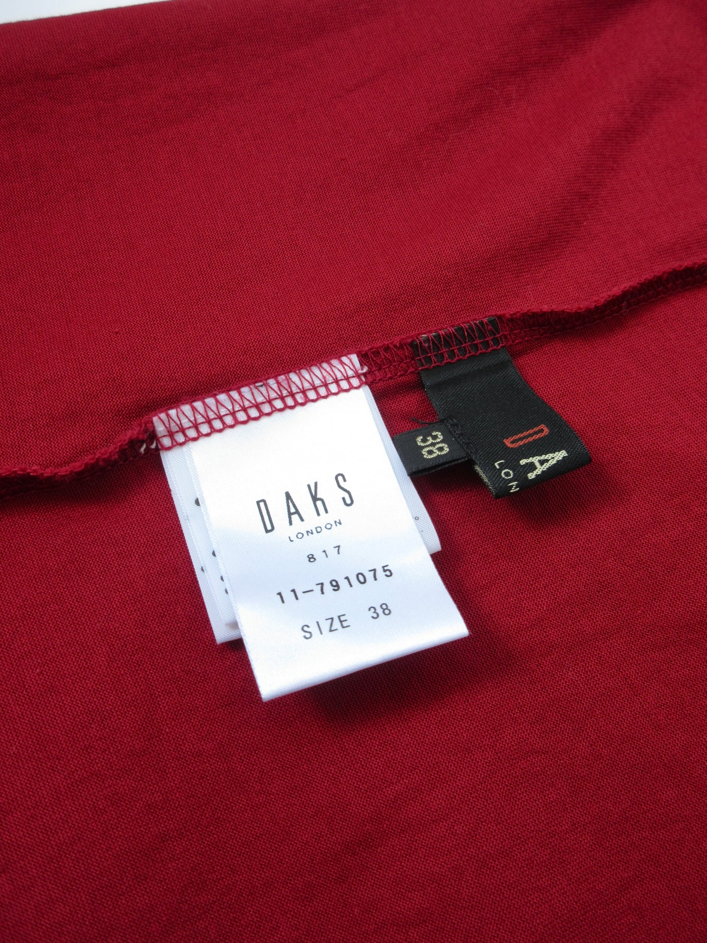 DAKS bijou red t-shirt