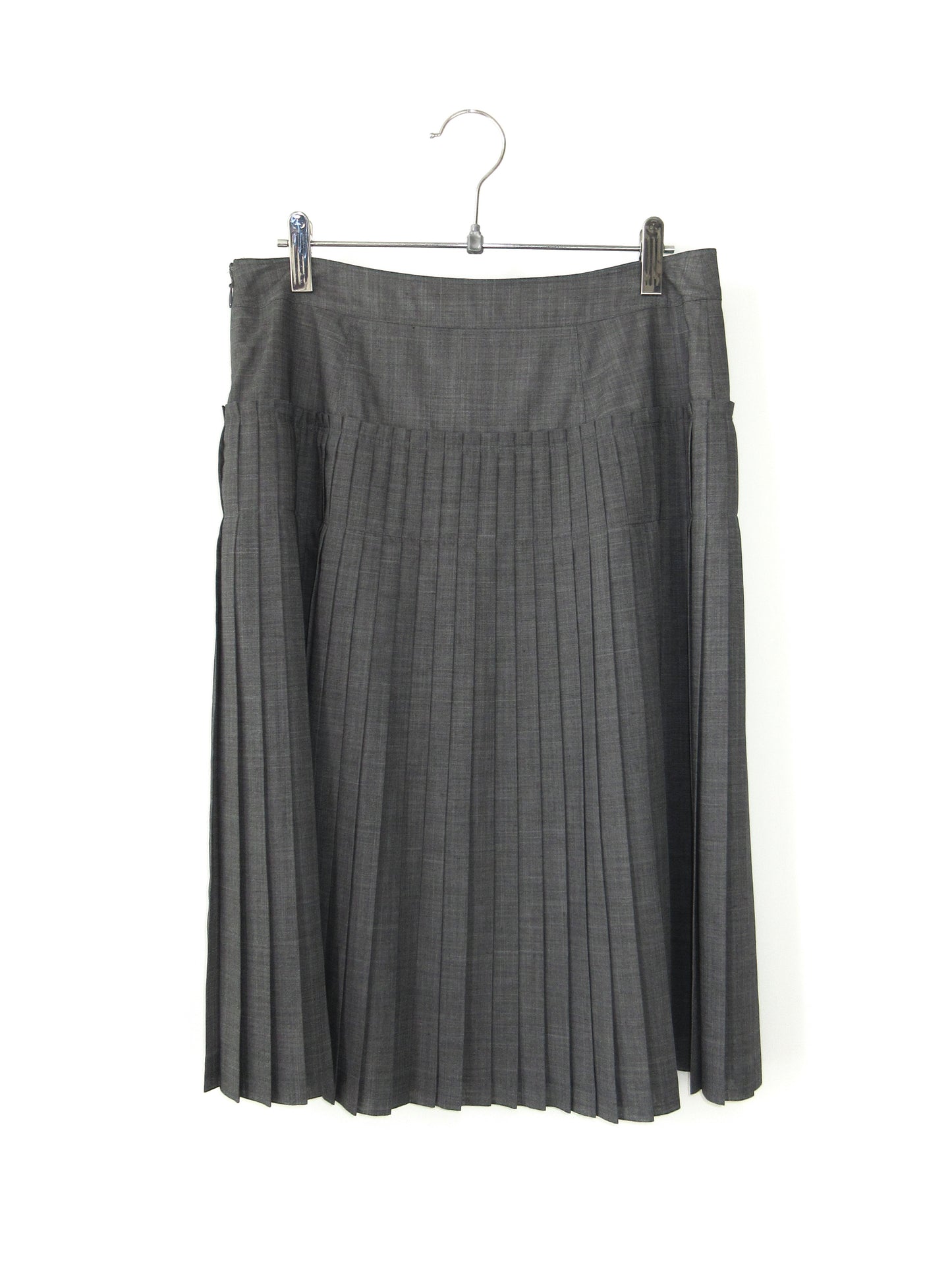 BURBERRY design pleated skirt