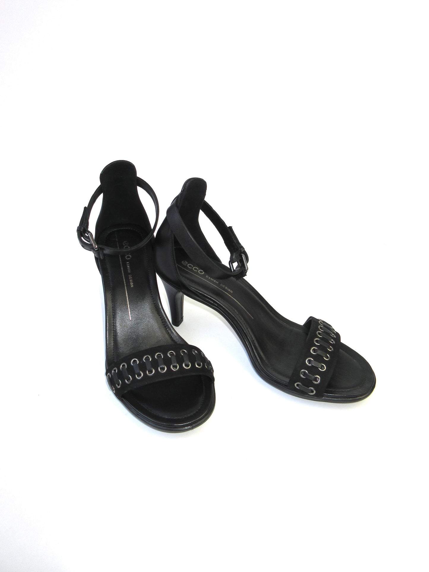 ecco eyelet design heels