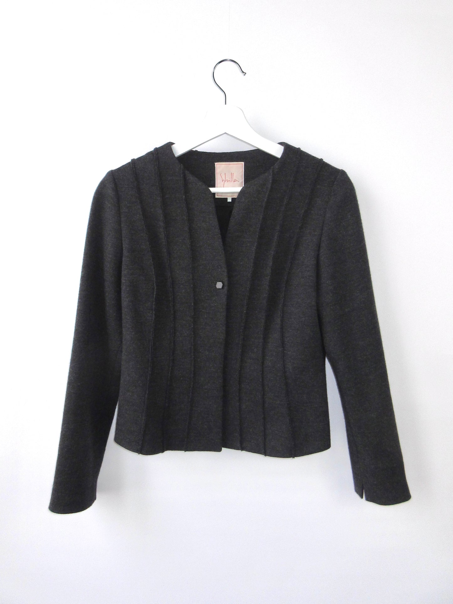 pin tuck collarless jacket