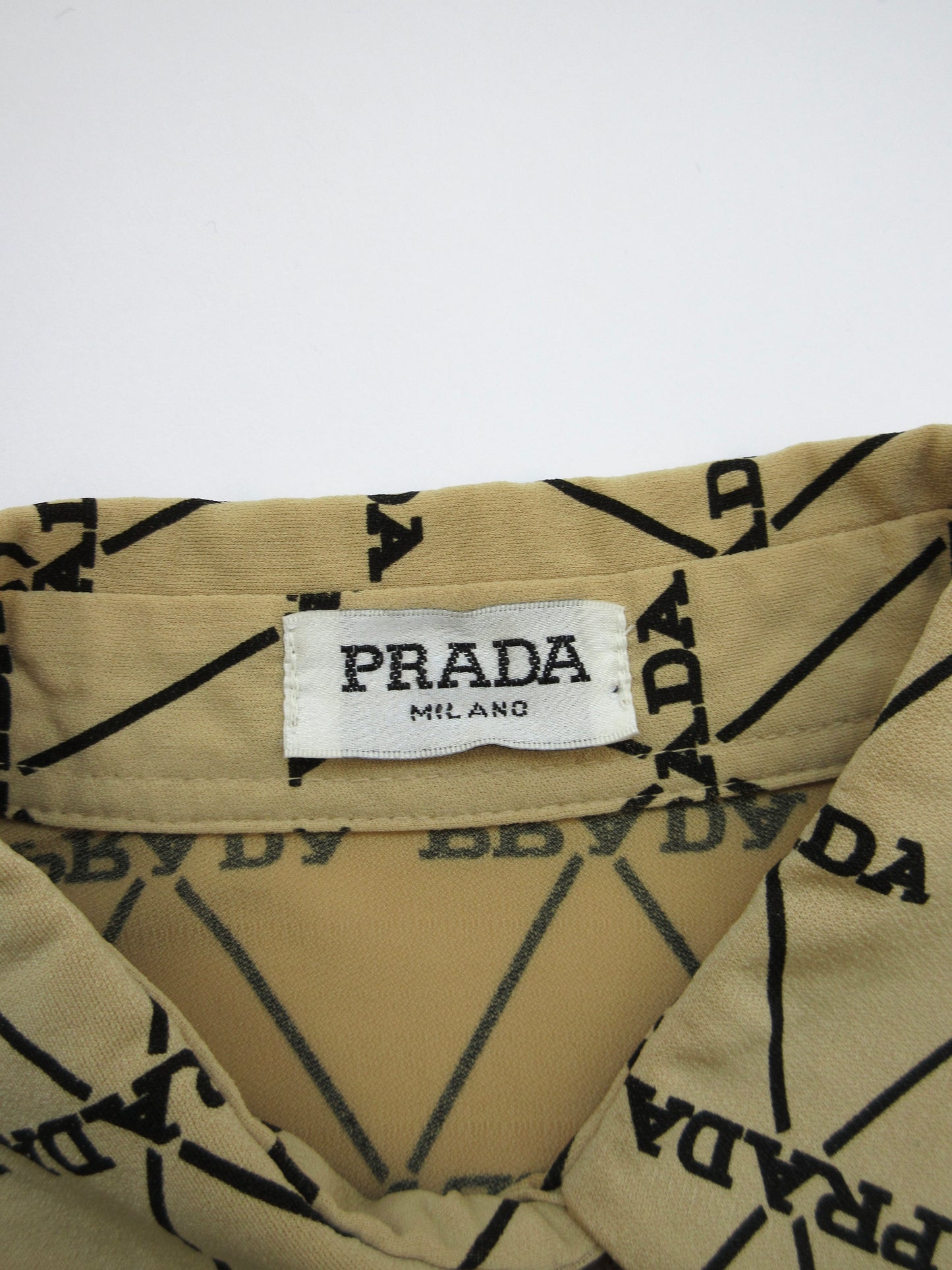 【used】PRADA patterned shirts