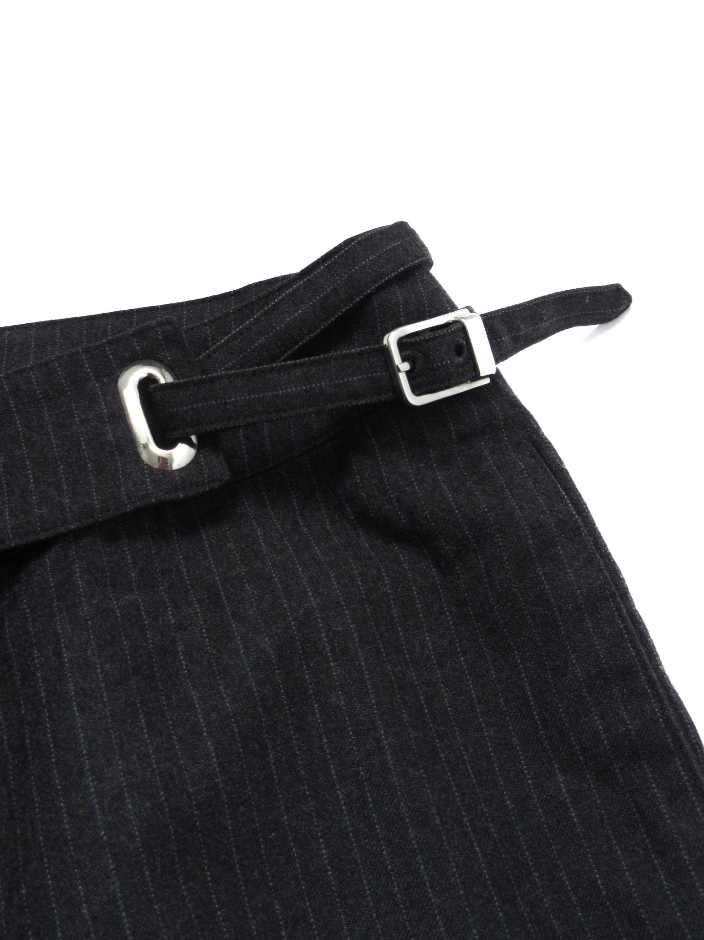 design belt stripe slacks