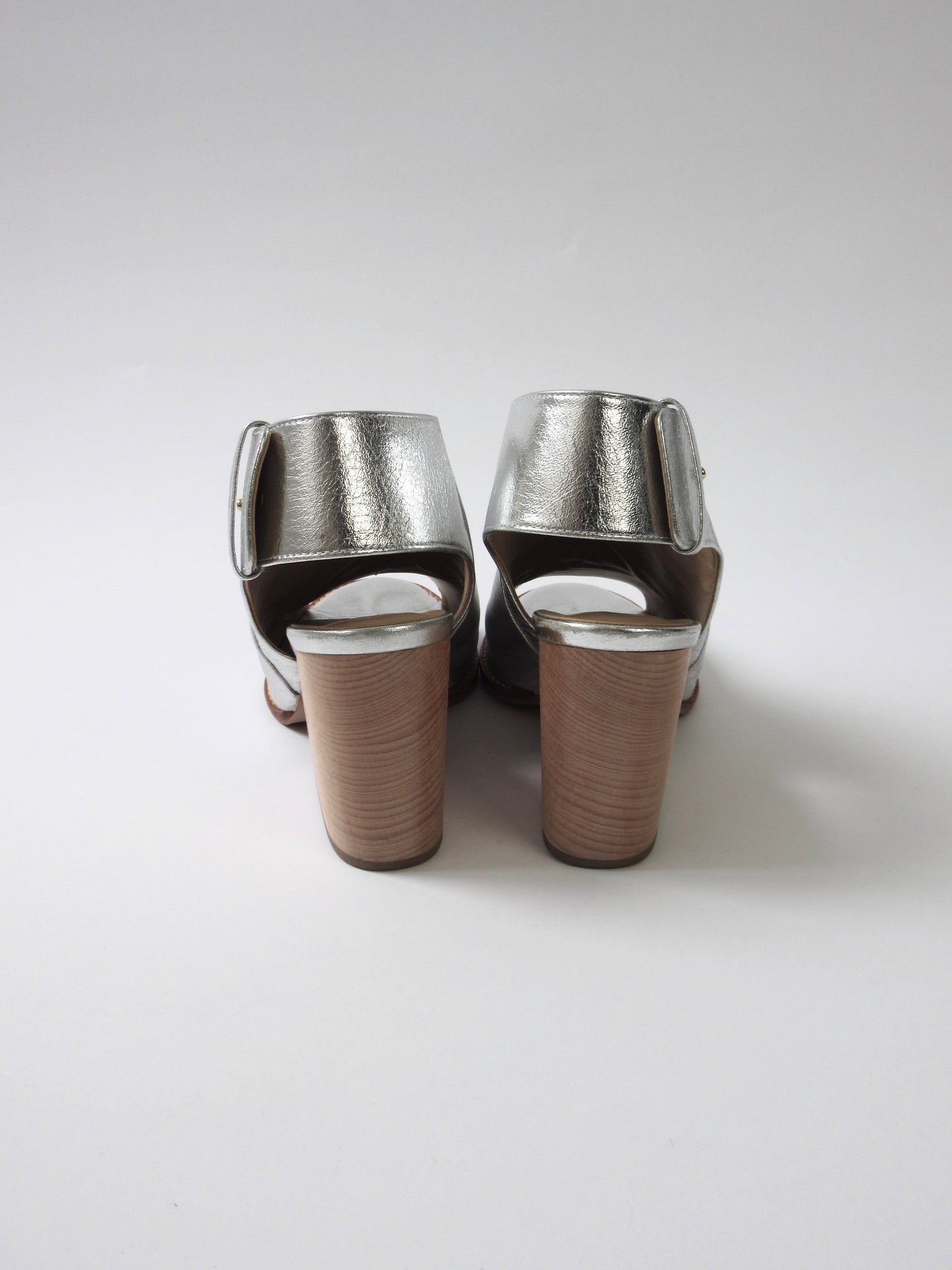 【used】silver high-heels sandals