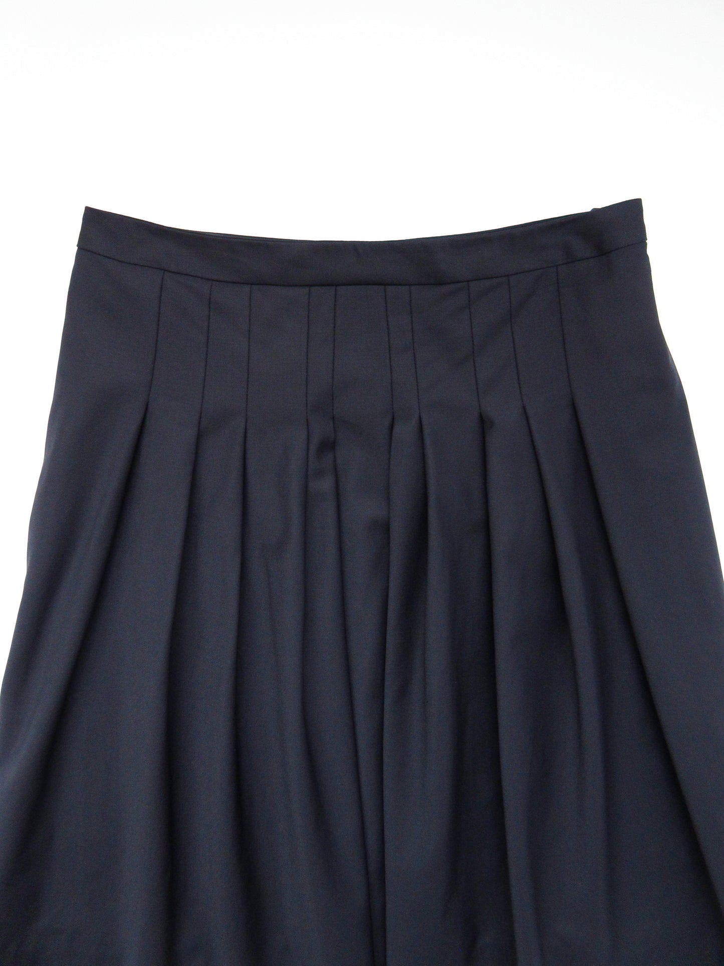 theory luxe tack flare skirt