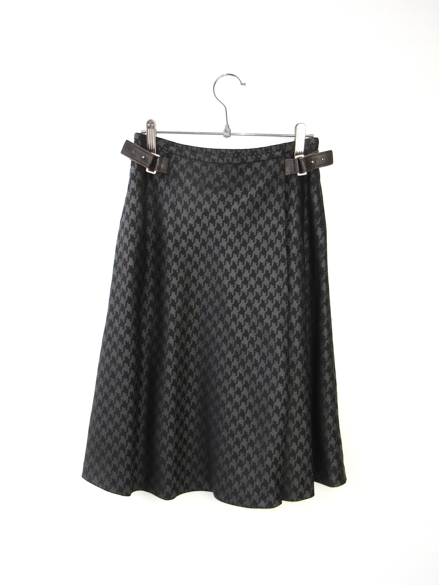 patterned wrap skirt