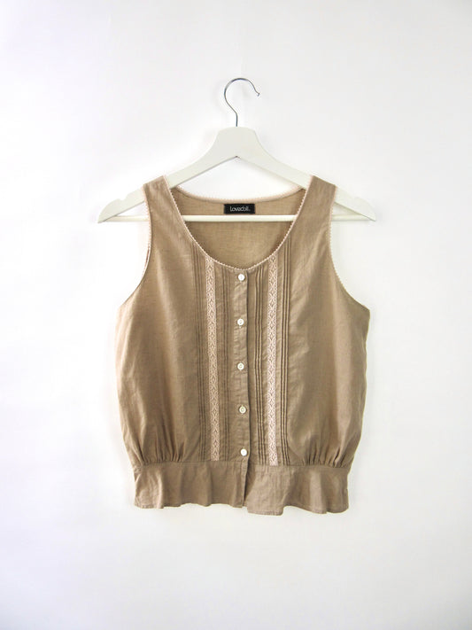 【used】sleeveless blouse