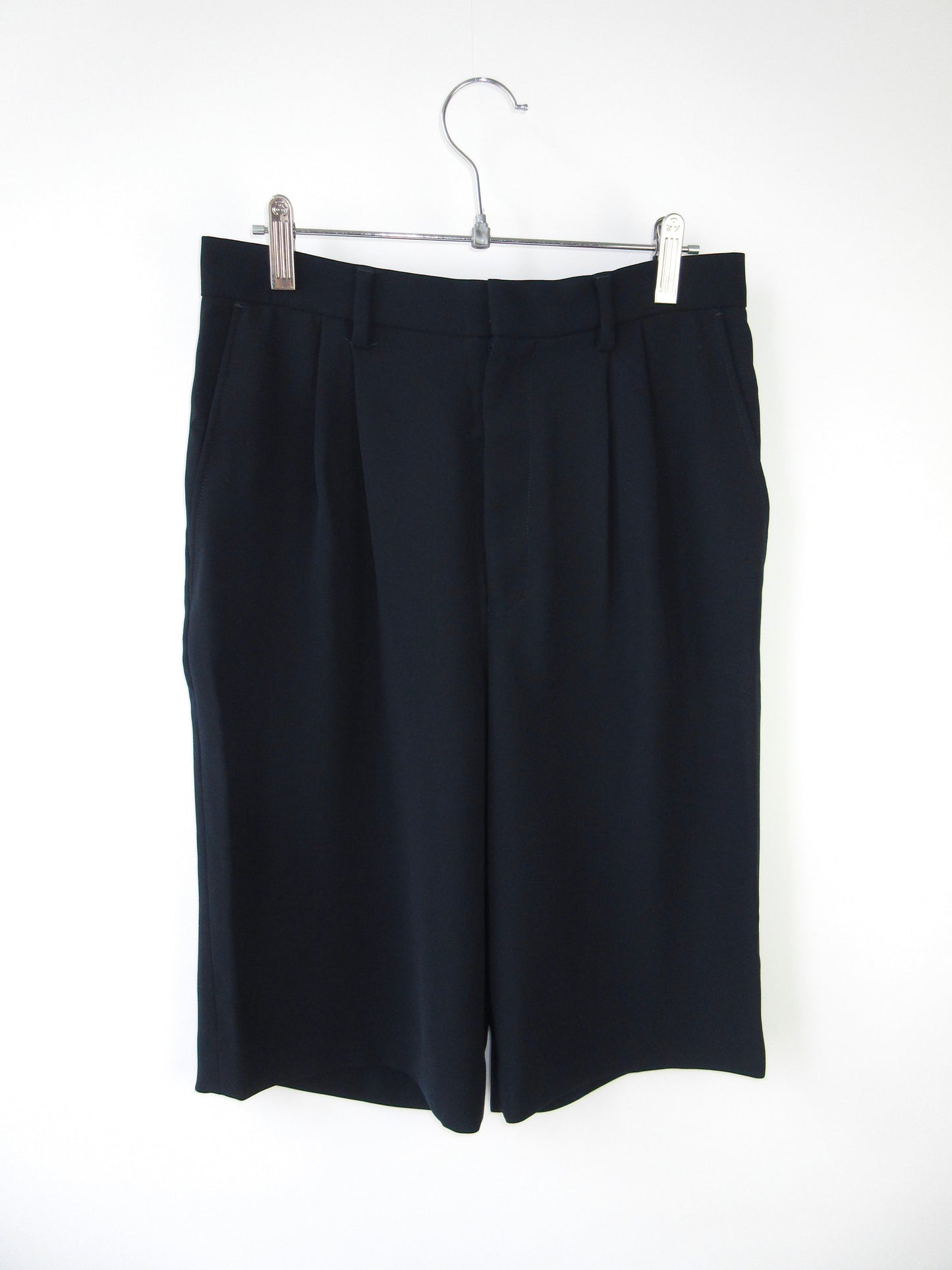 navy half pants