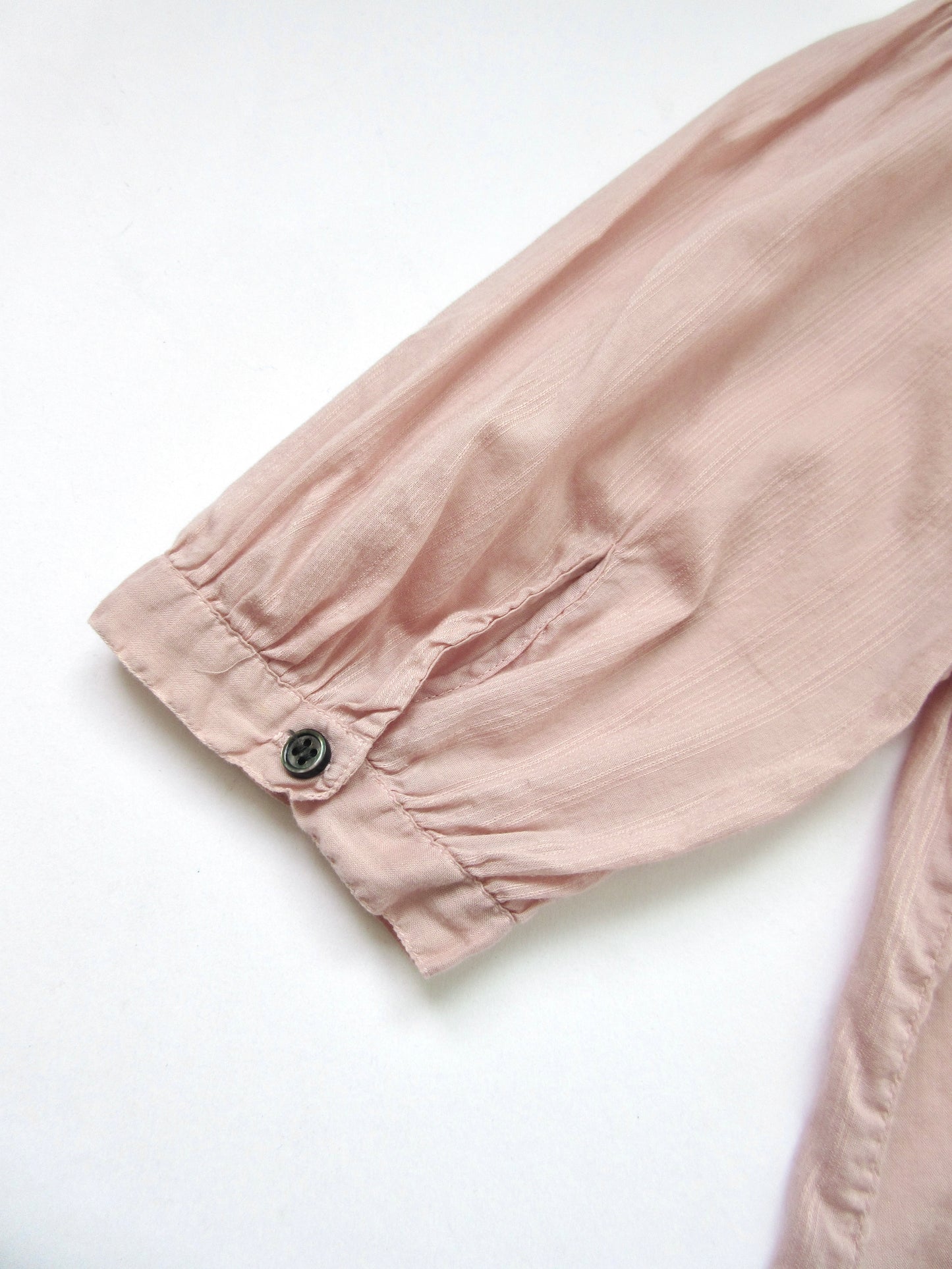【used】A/T muted pink blouse