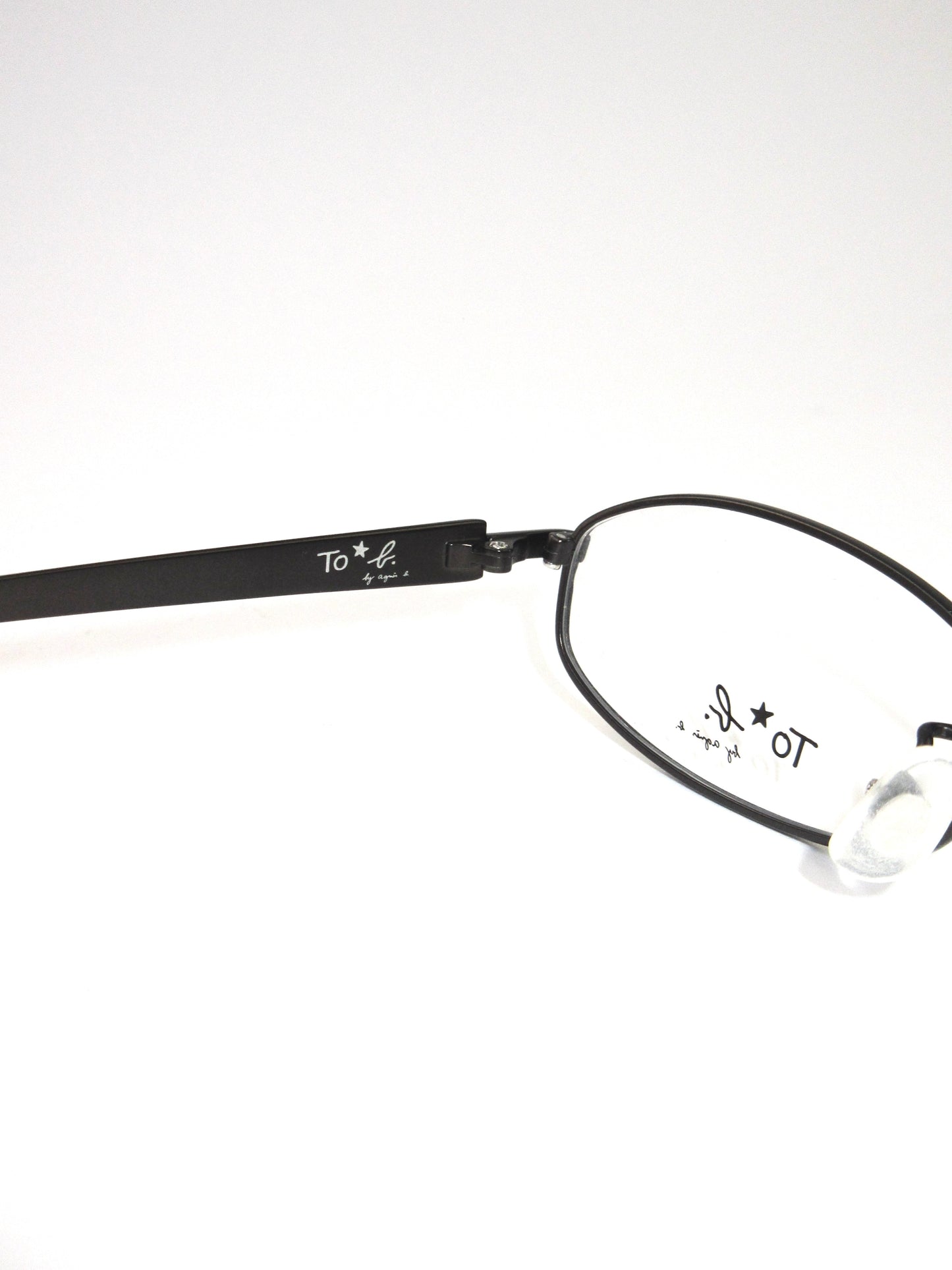 agnes b. round glasses