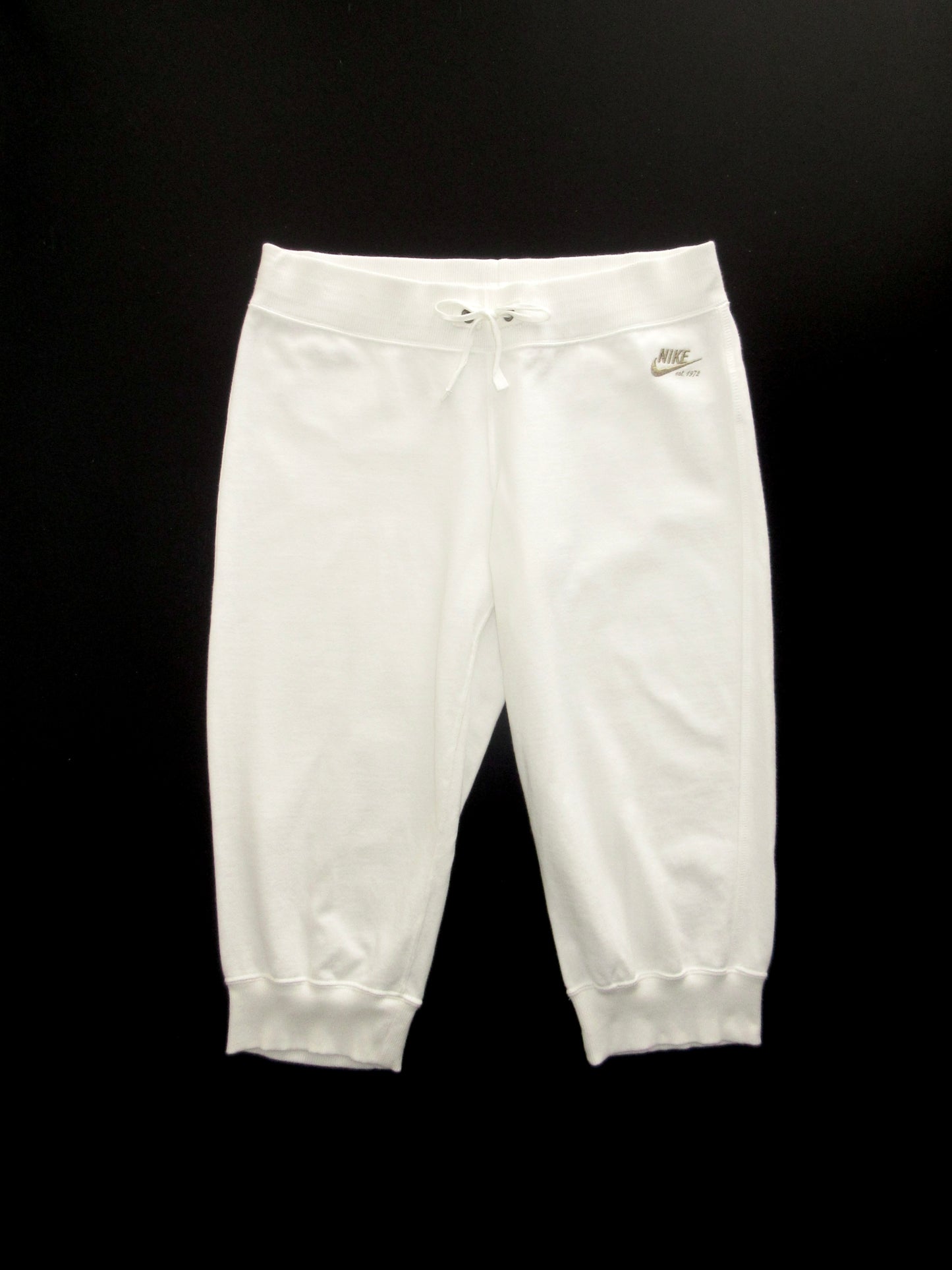 NIKE cropped jogger pants