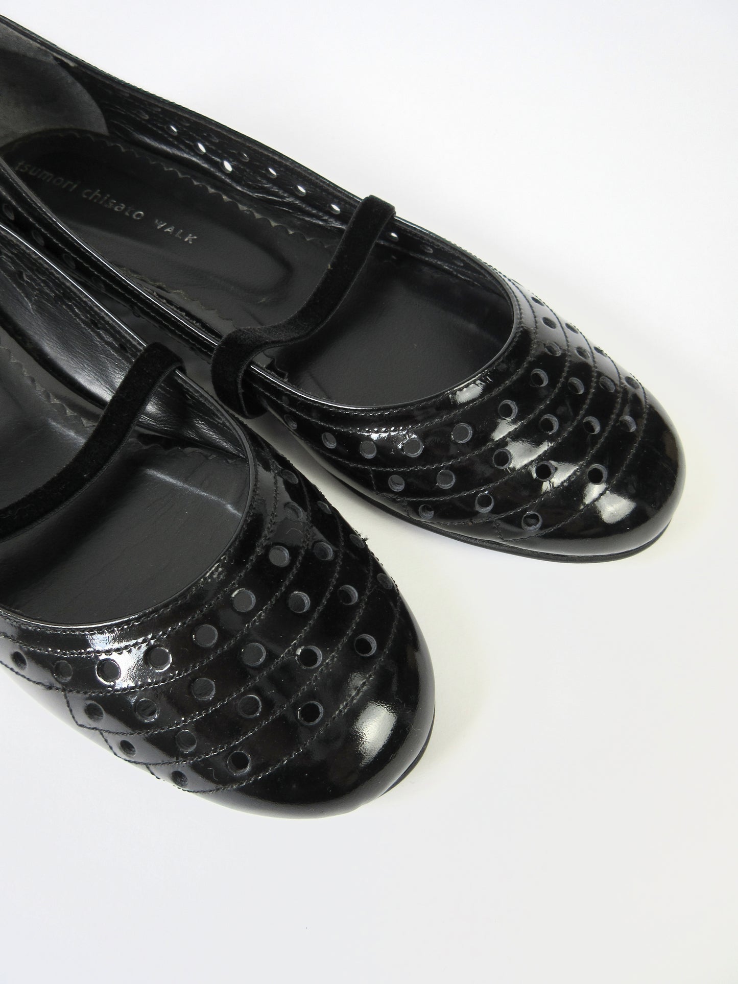 TSUMORI CHISATO enamel flat shoes