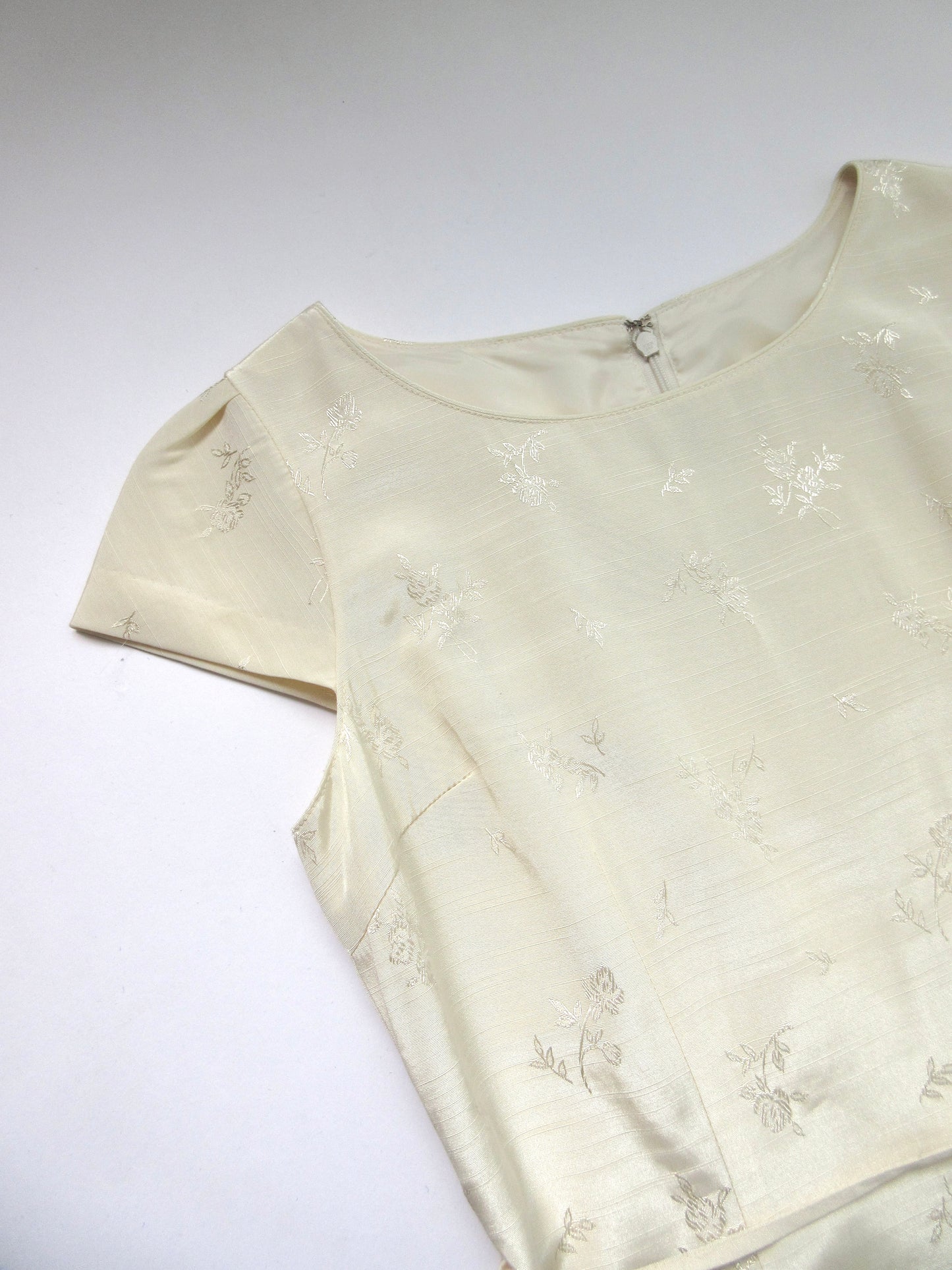 【used】light yellow flower pattern dress