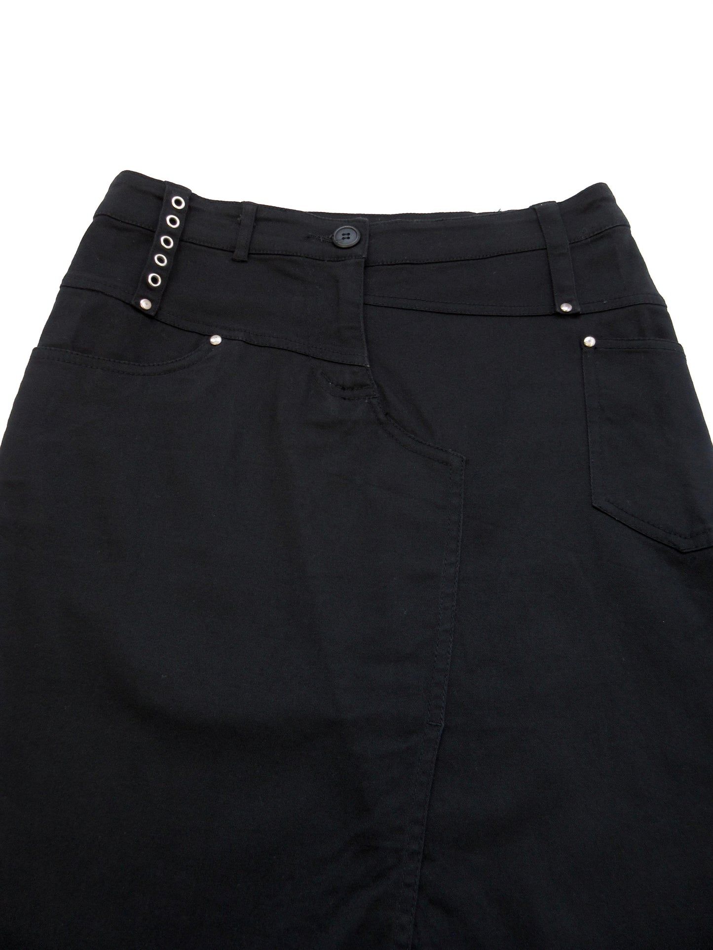 detail design tight skirt