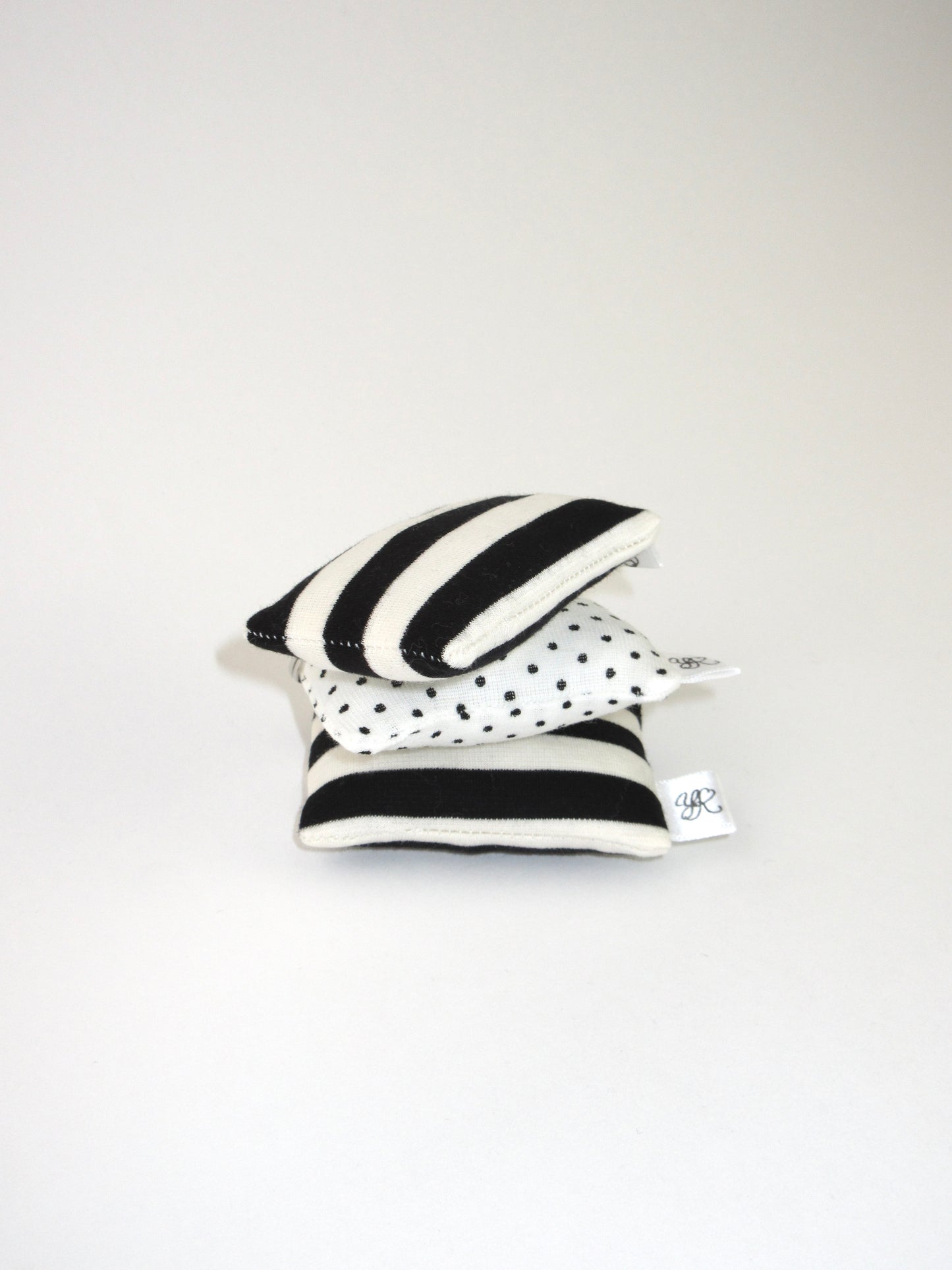 square polka dots keyring