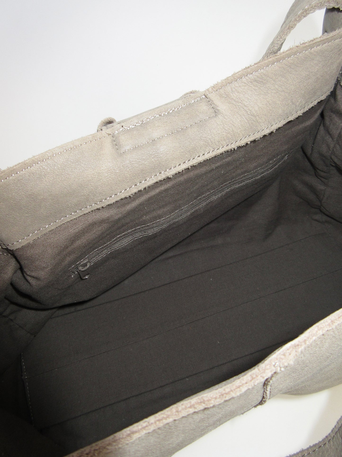 fringe×studs leather bag