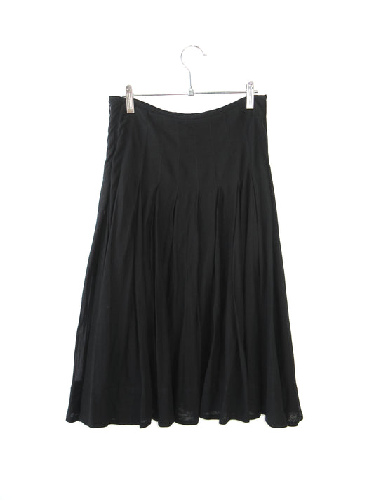 black pleats flare skirt