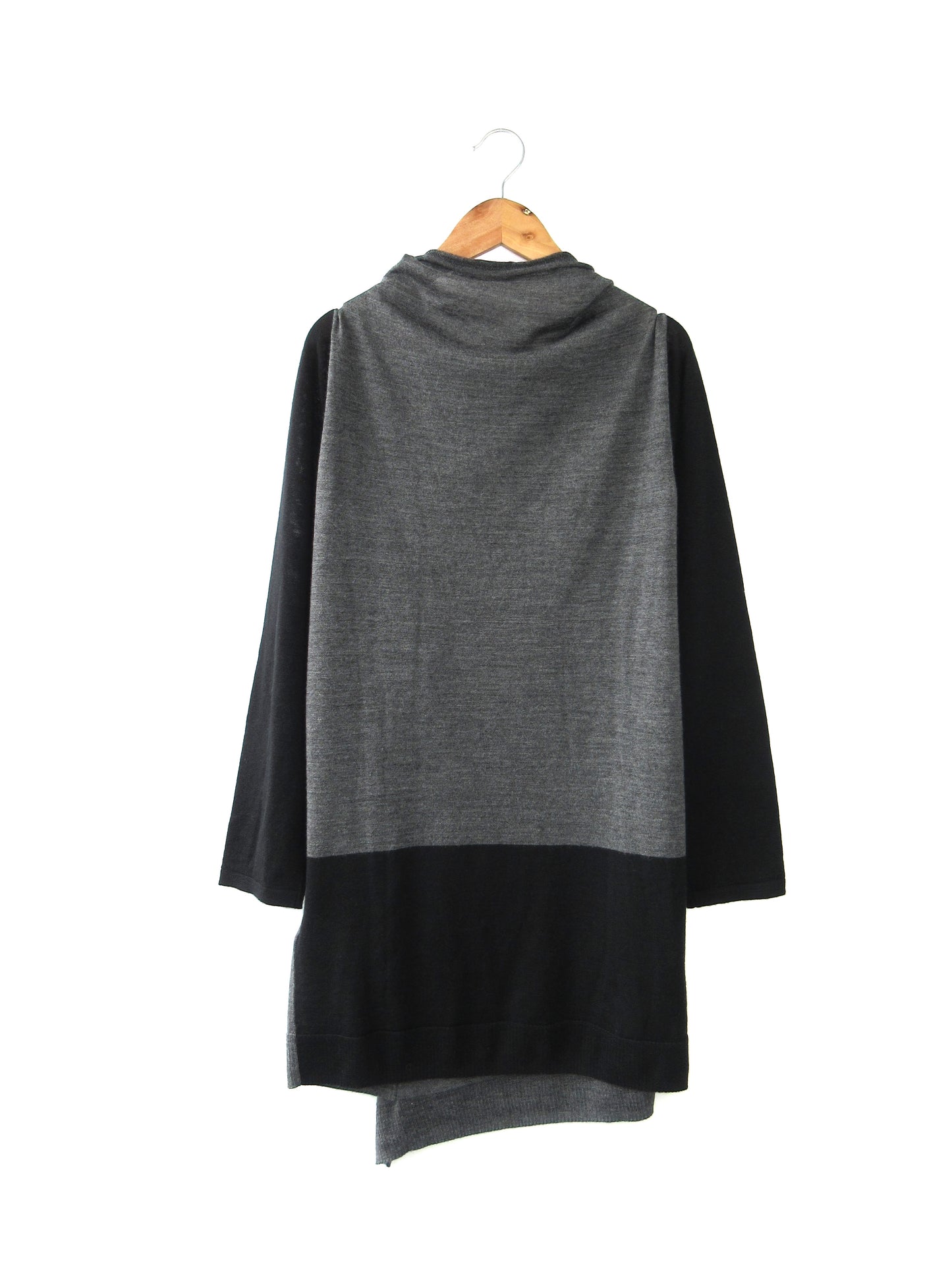 A/T bi-color knit tunic