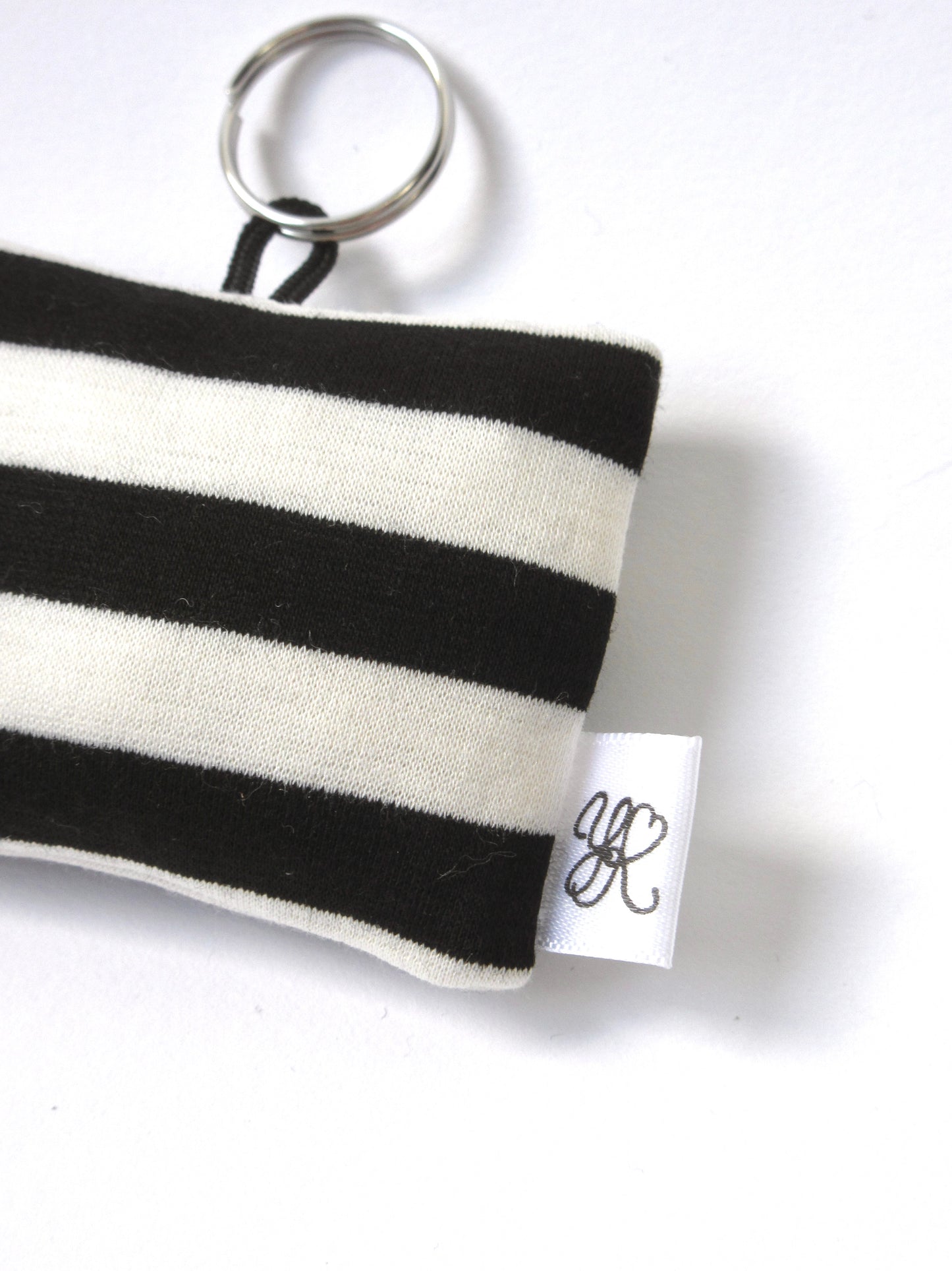 square stripe keyring