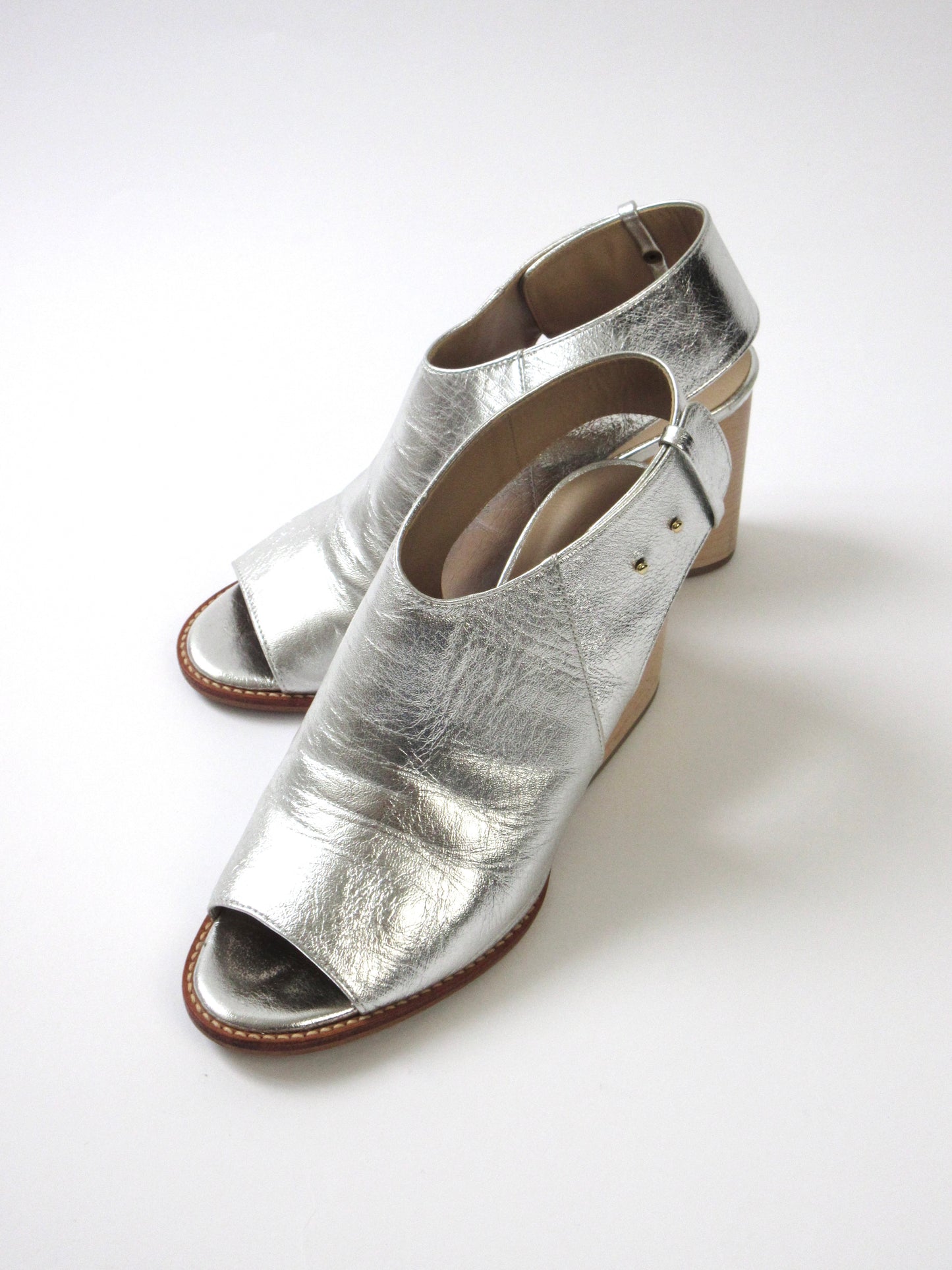 【used】silver high-heels sandals