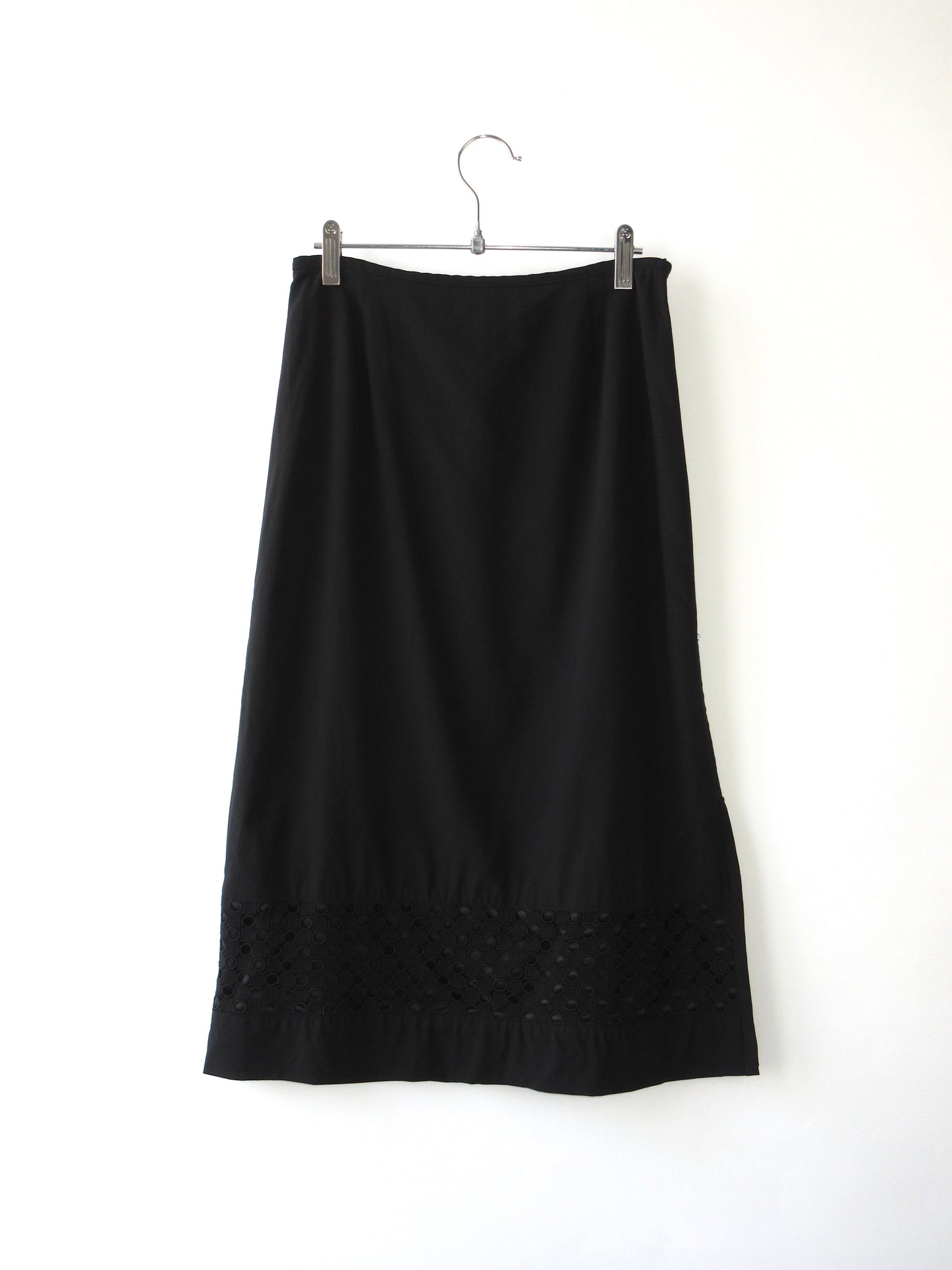 dots embroidery straight skirt