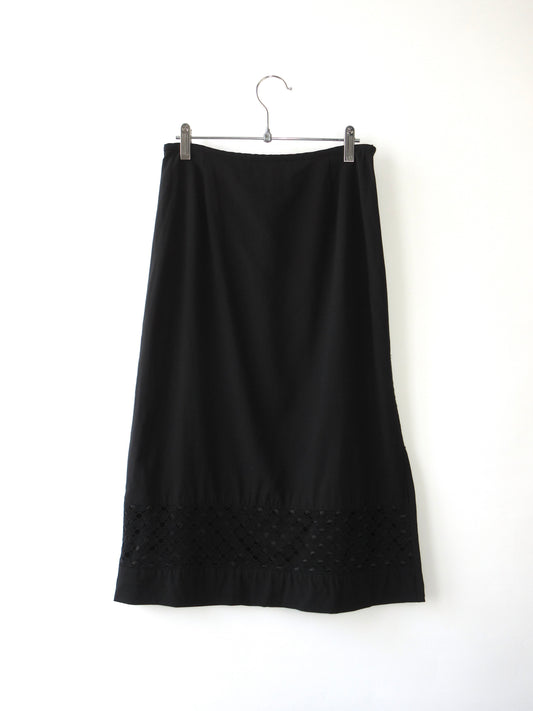dots embroidery straight skirt