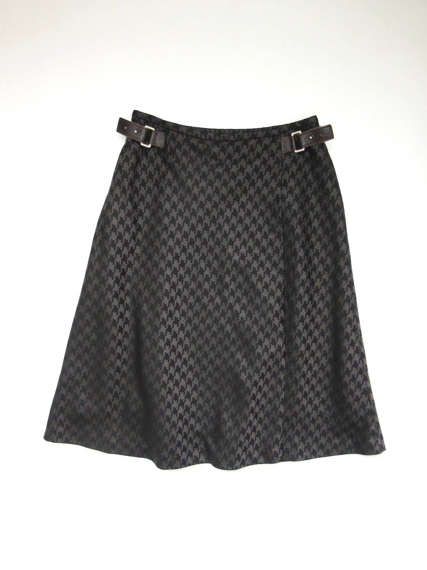 patterned wrap skirt