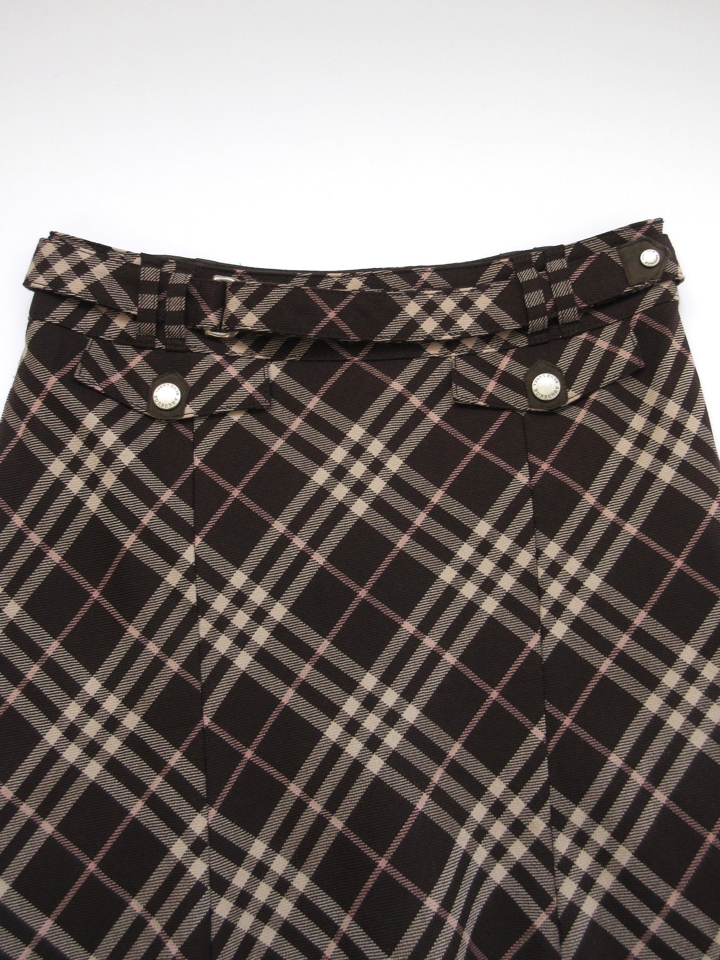 Burberry plaid skirt